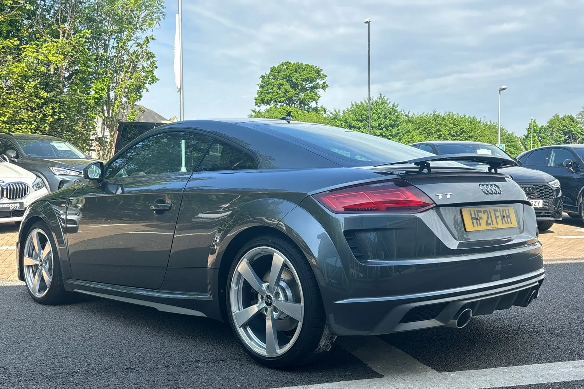 Audi TT thumbnail image number 8