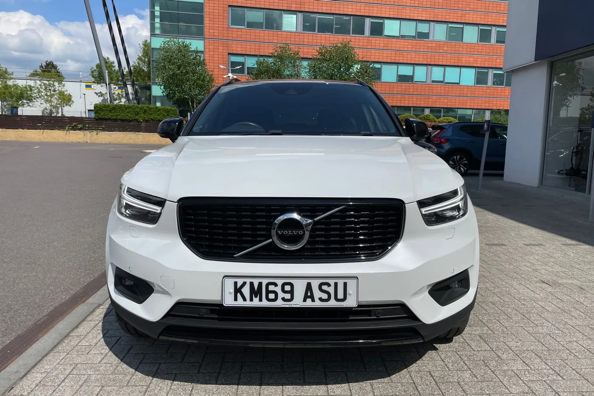 Volvo XC40 thumbnail image number 12