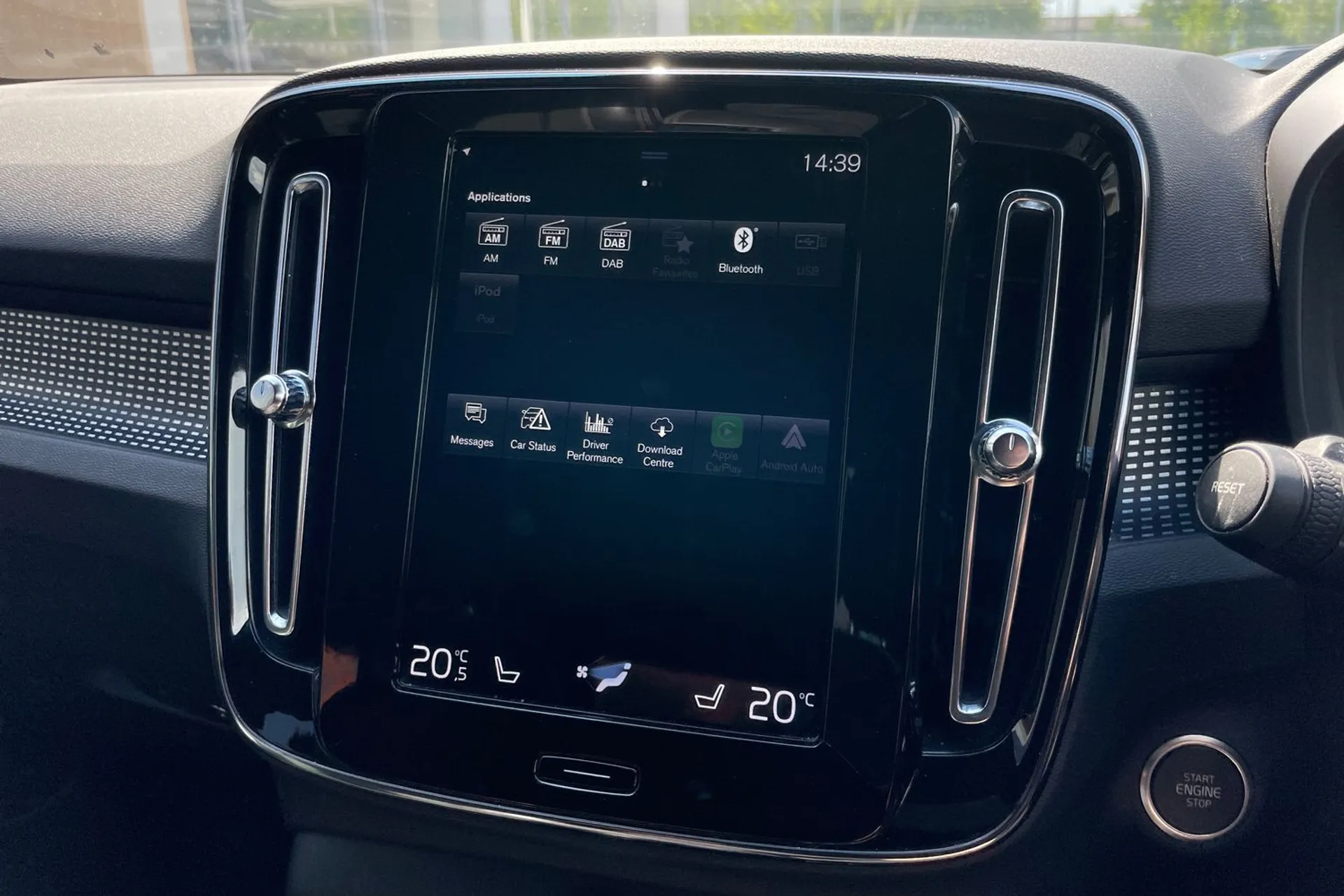 Volvo XC40 thumbnail image number 39
