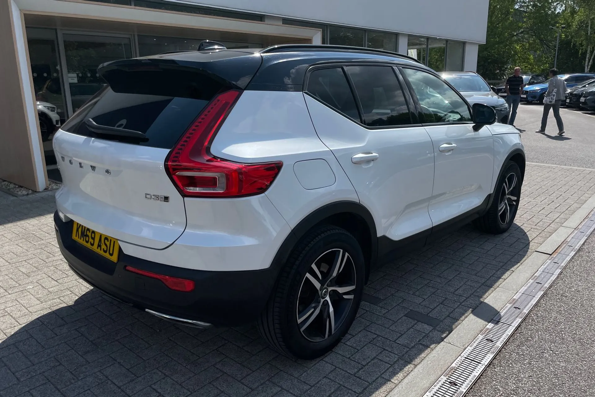 Volvo XC40 thumbnail image number 7