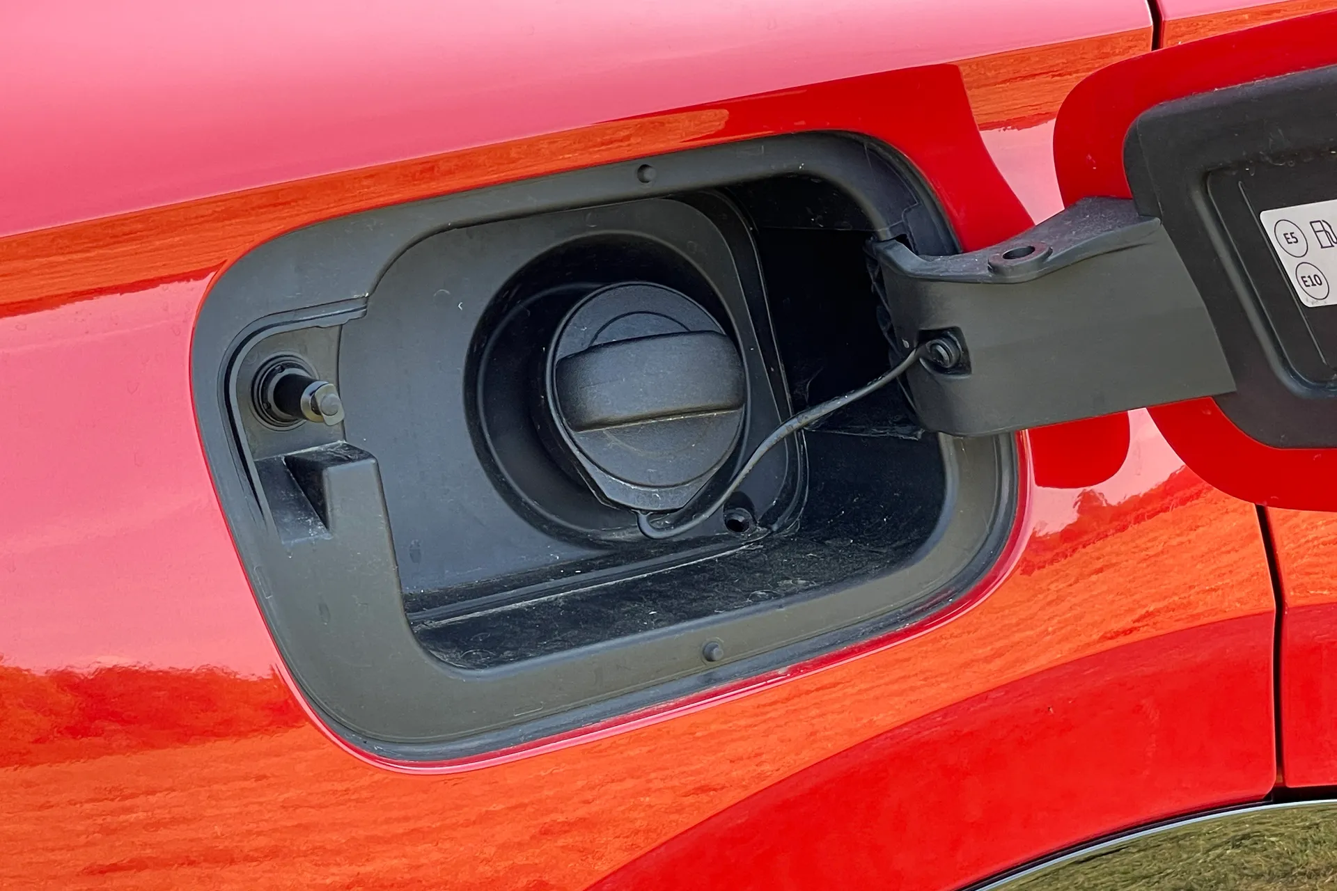 VOLKSWAGEN TIGUAN thumbnail image number 22