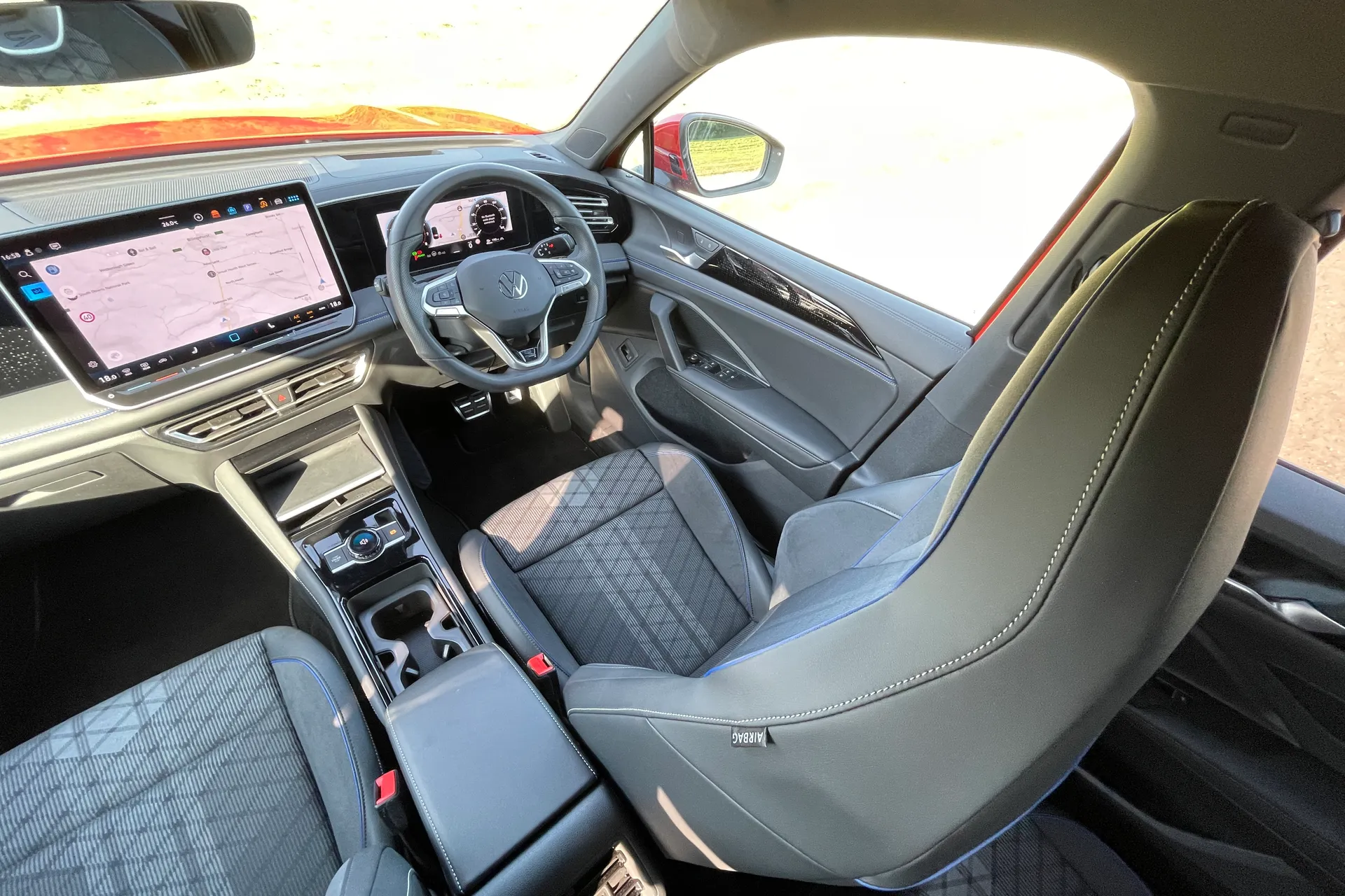 VOLKSWAGEN TIGUAN thumbnail image number 42