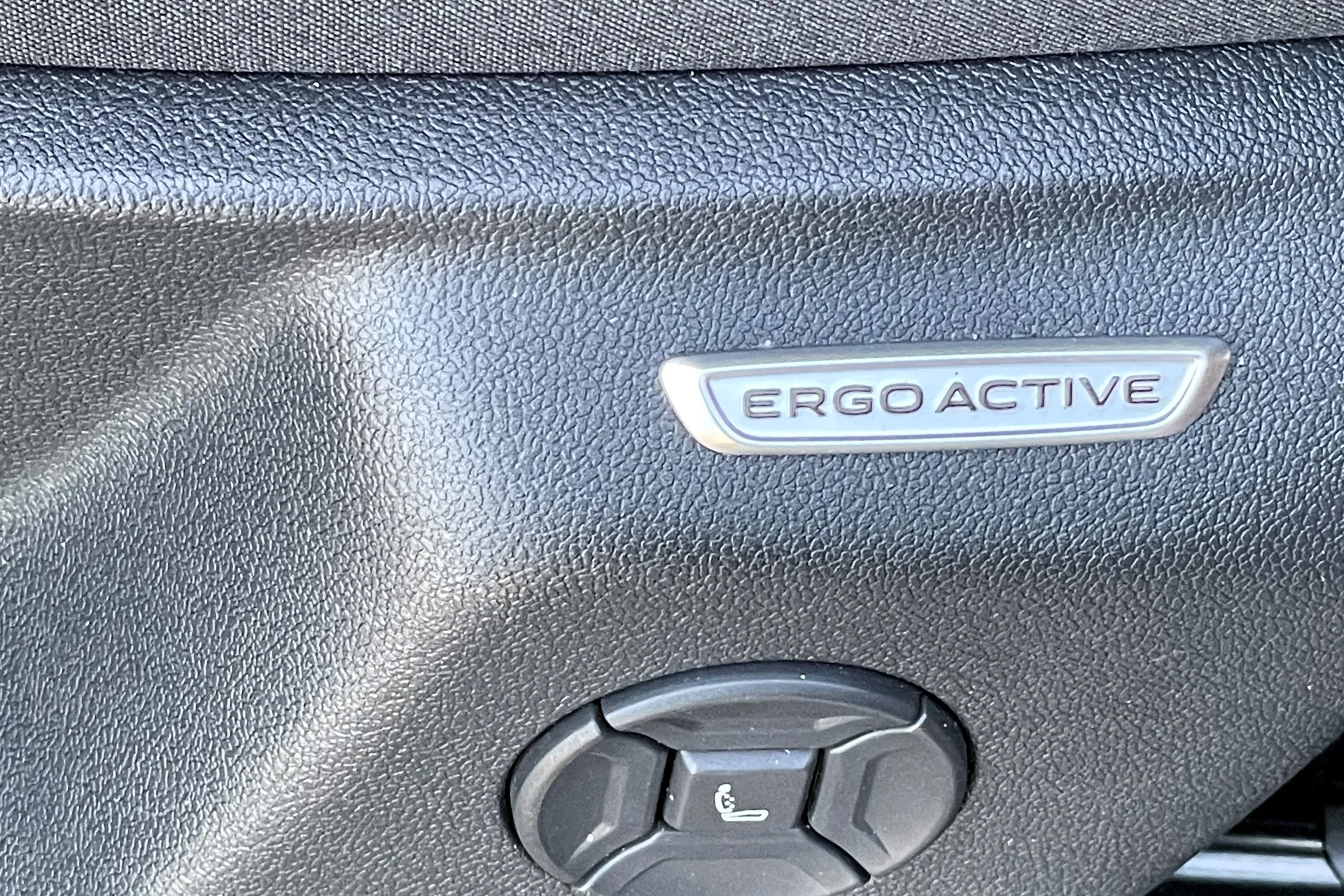 VOLKSWAGEN TIGUAN thumbnail image number 7