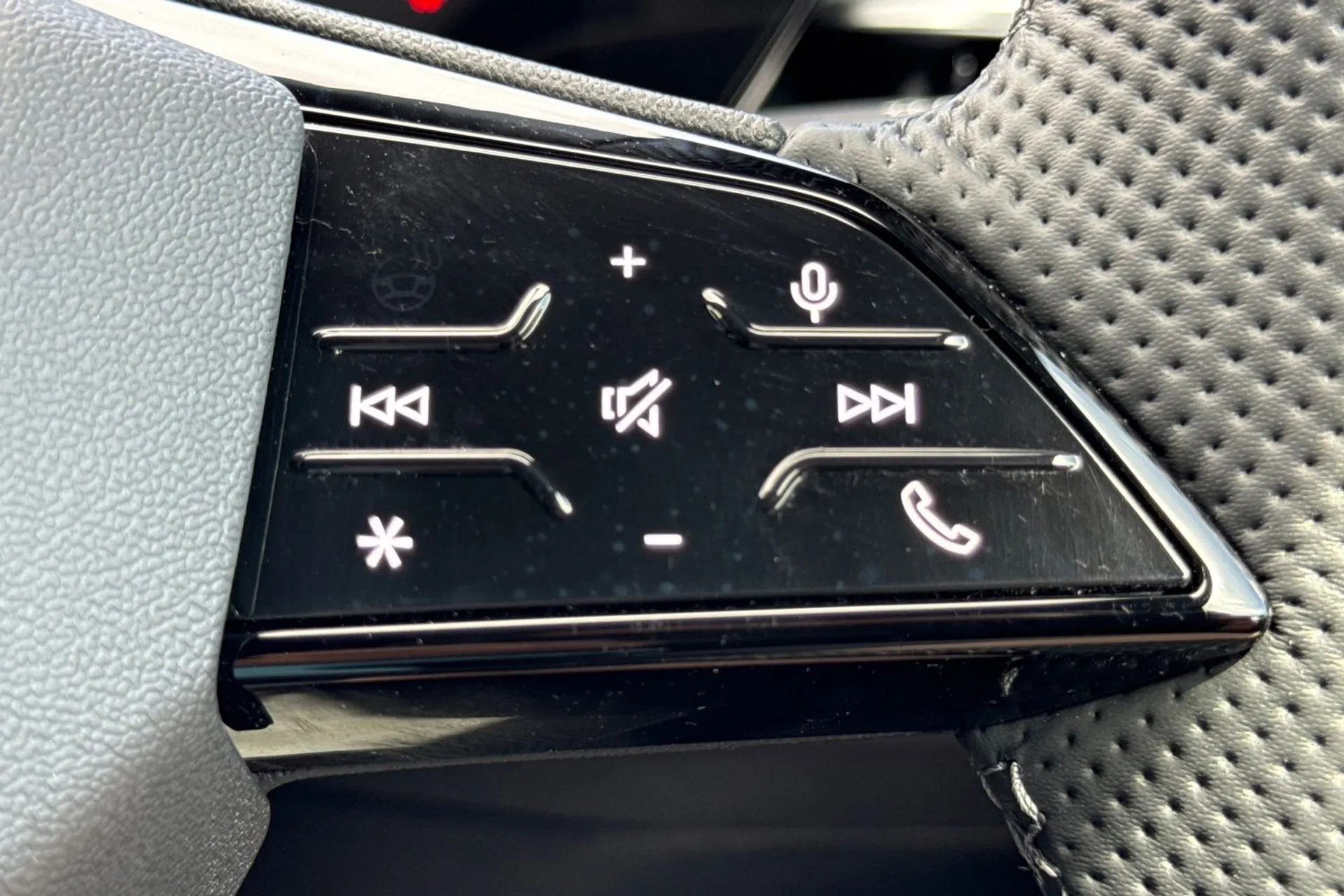 Audi A5 thumbnail image number 19