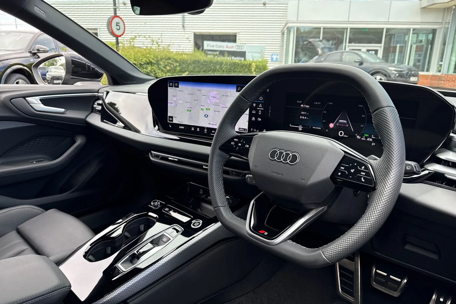 Audi A5 thumbnail image number 24