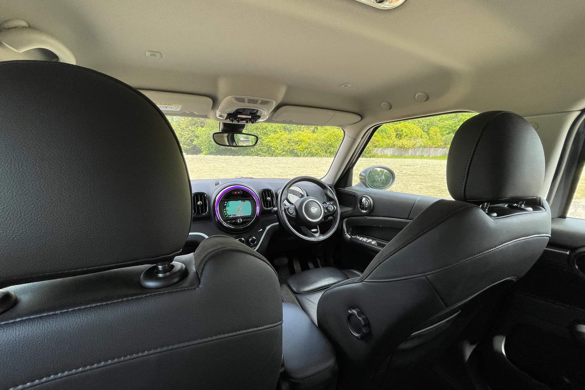 MINI COUNTRYMAN thumbnail image number 4