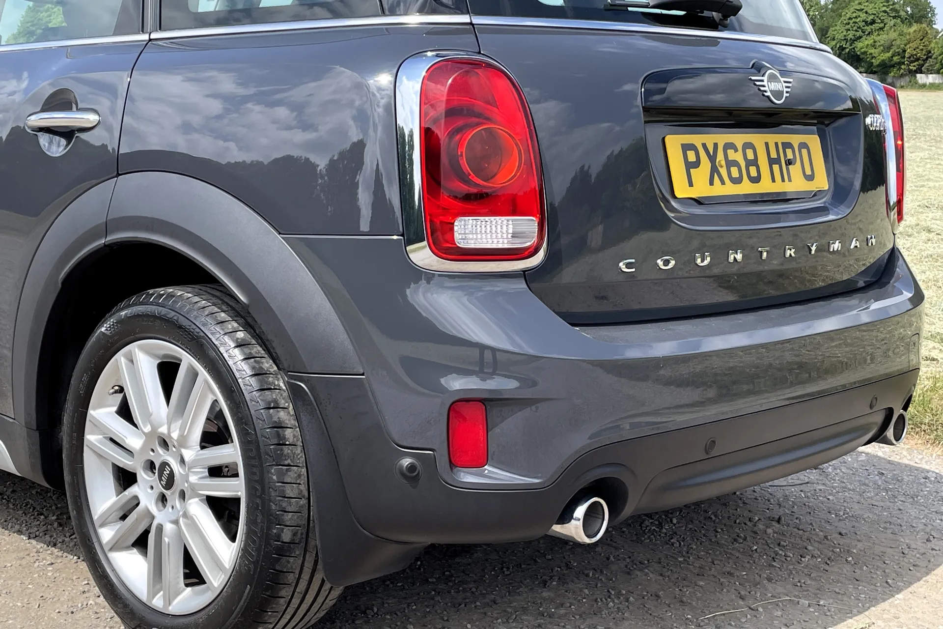 MINI COUNTRYMAN thumbnail image number 11