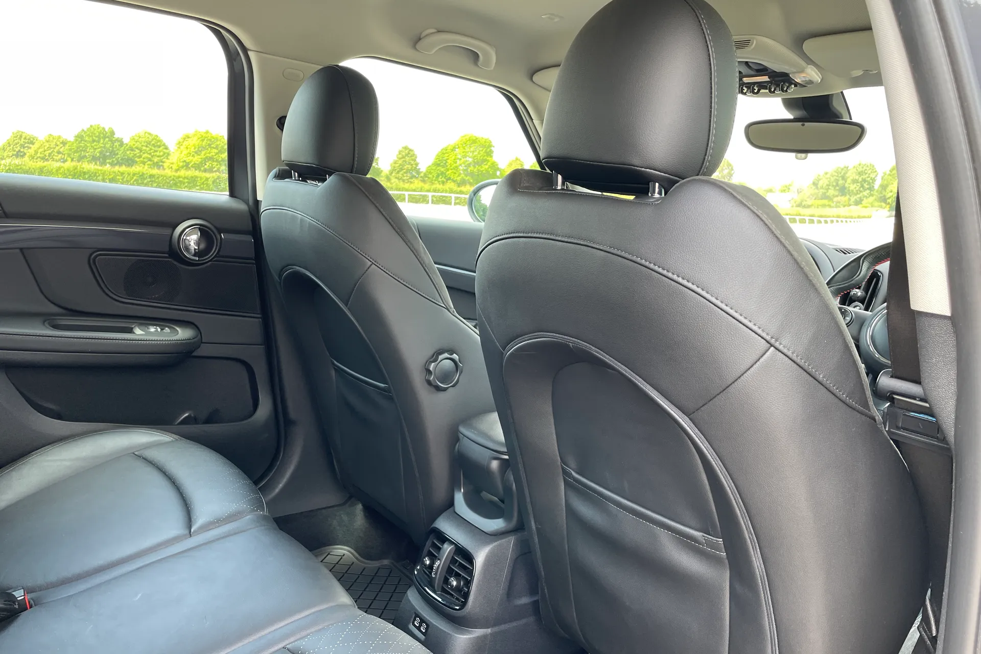 MINI COUNTRYMAN thumbnail image number 26
