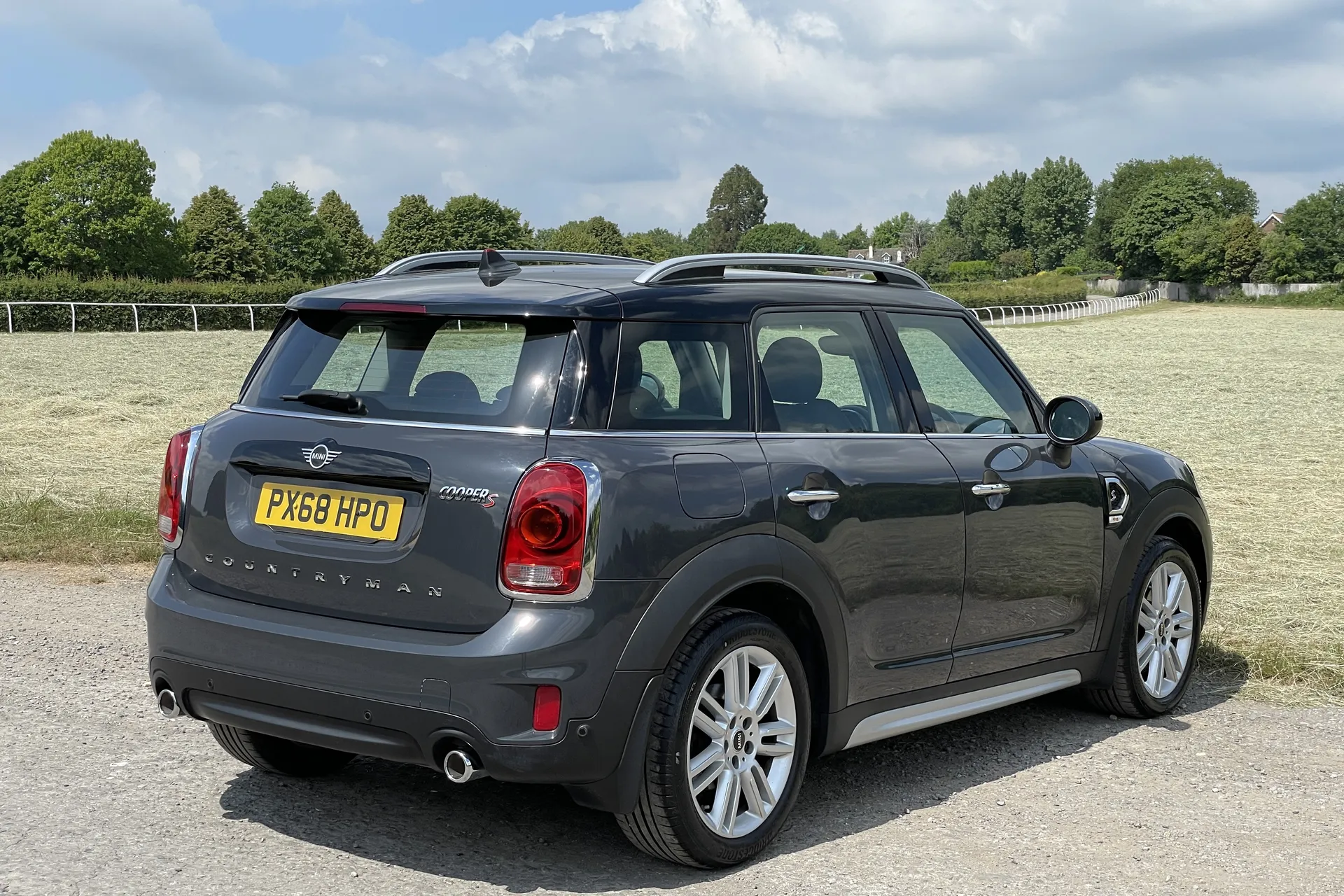 MINI COUNTRYMAN thumbnail image number 20