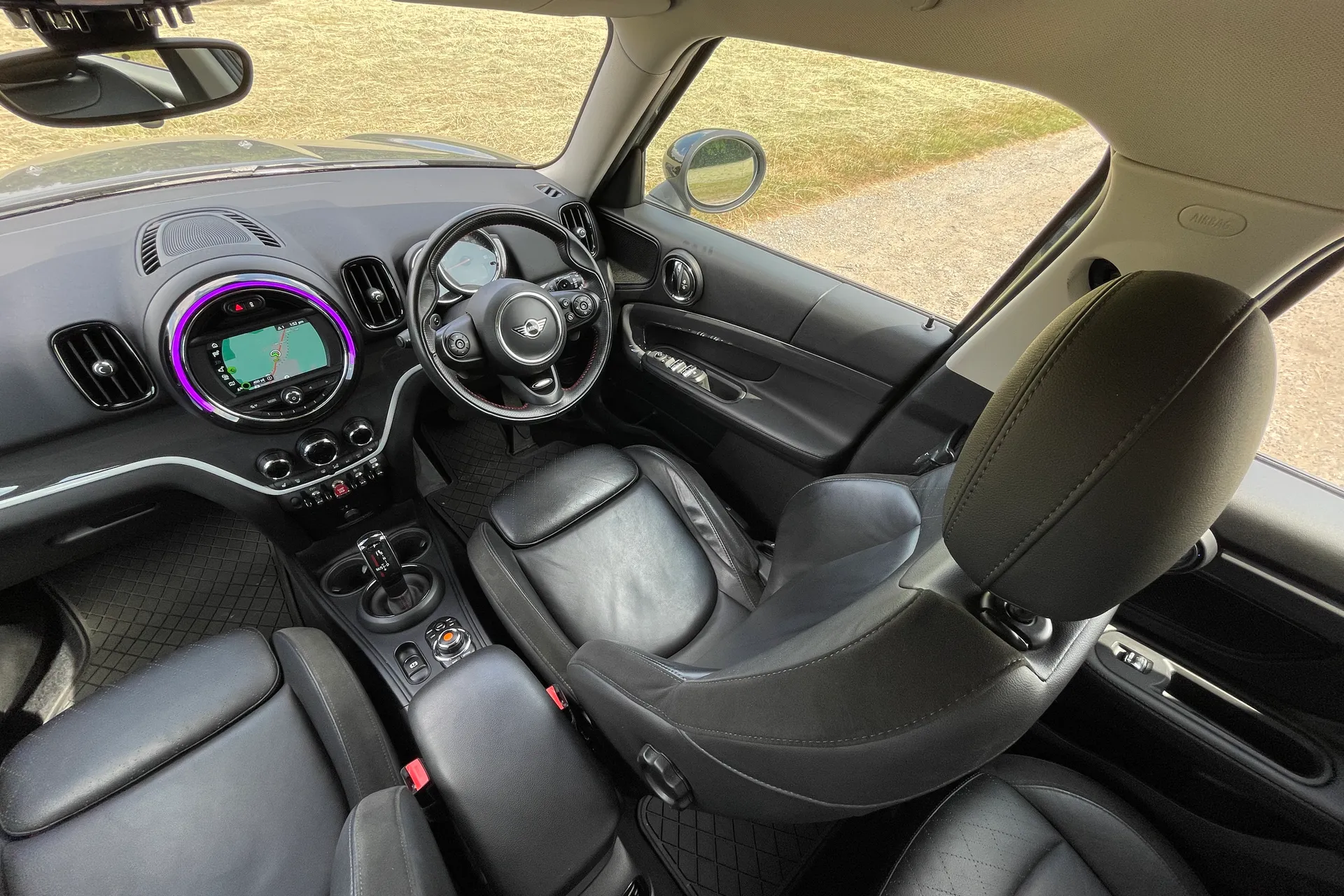 MINI COUNTRYMAN thumbnail image number 37