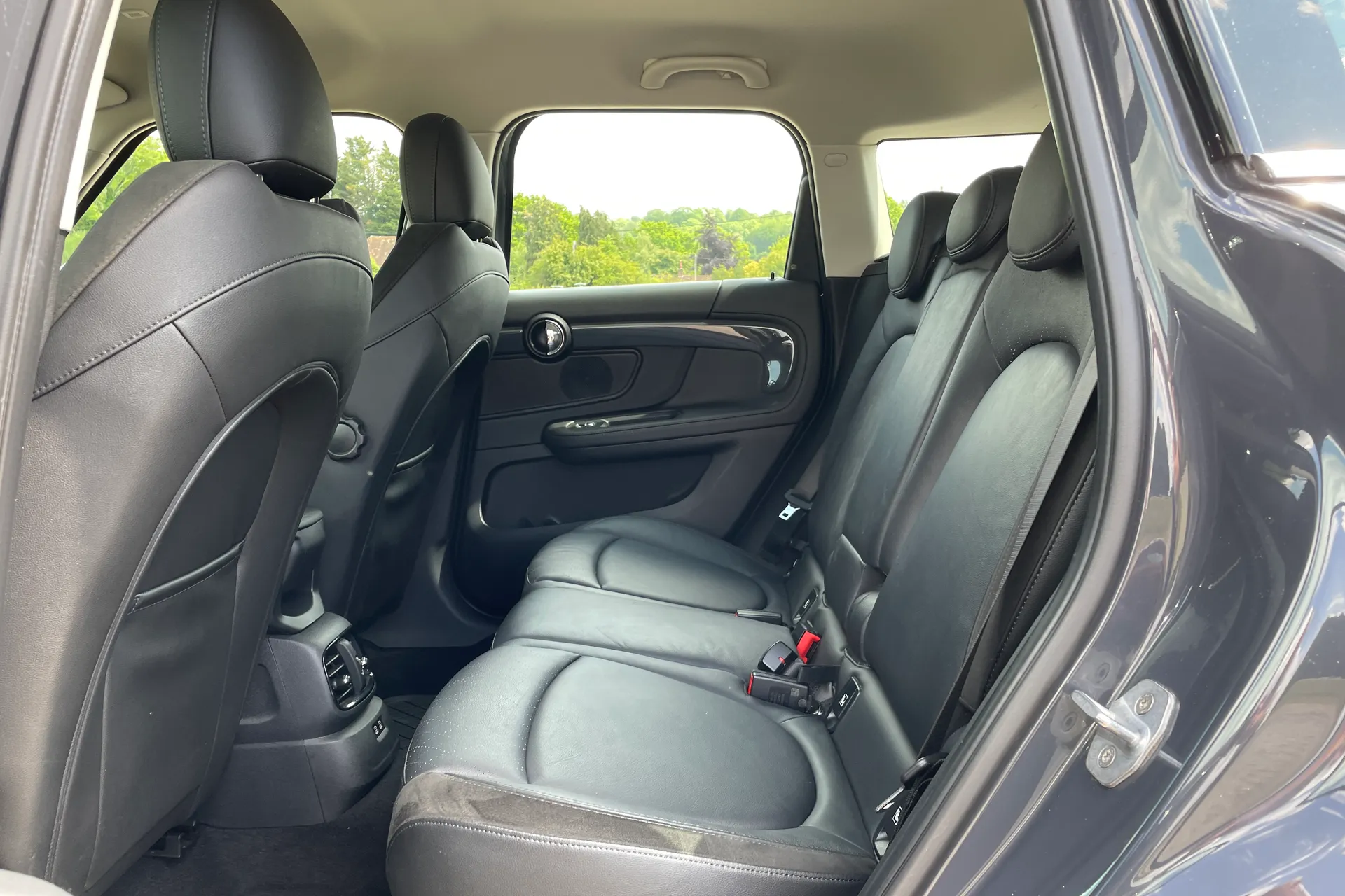 MINI COUNTRYMAN thumbnail image number 36