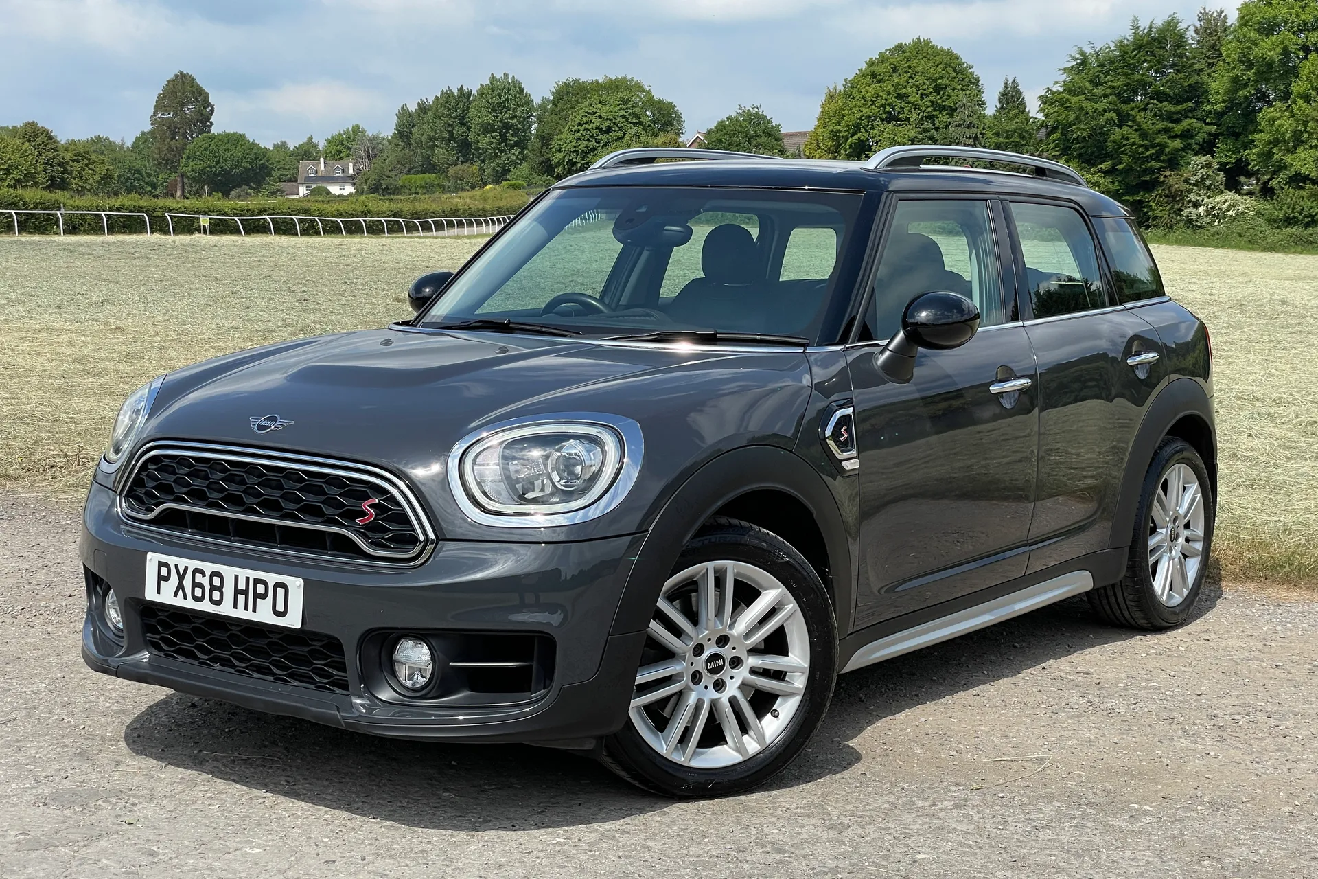 MINI COUNTRYMAN thumbnail image number 7