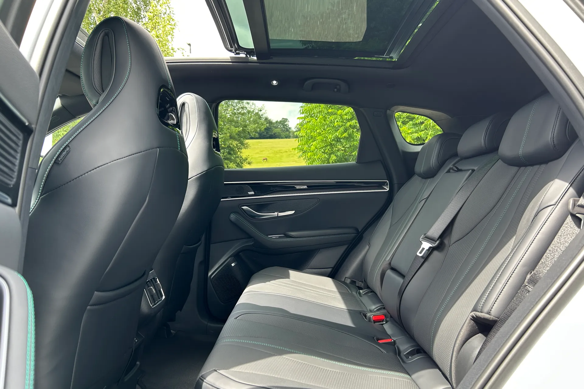 BYD SEAL U thumbnail image number 12