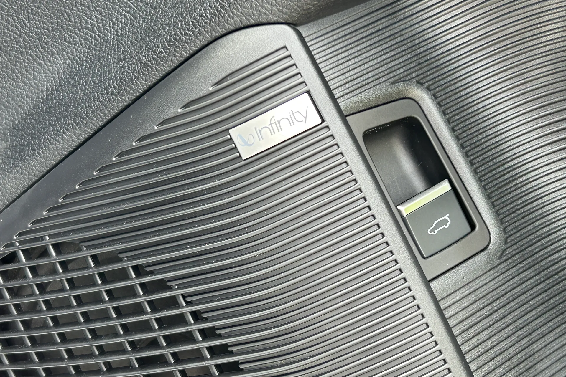 BYD SEAL U thumbnail image number 53