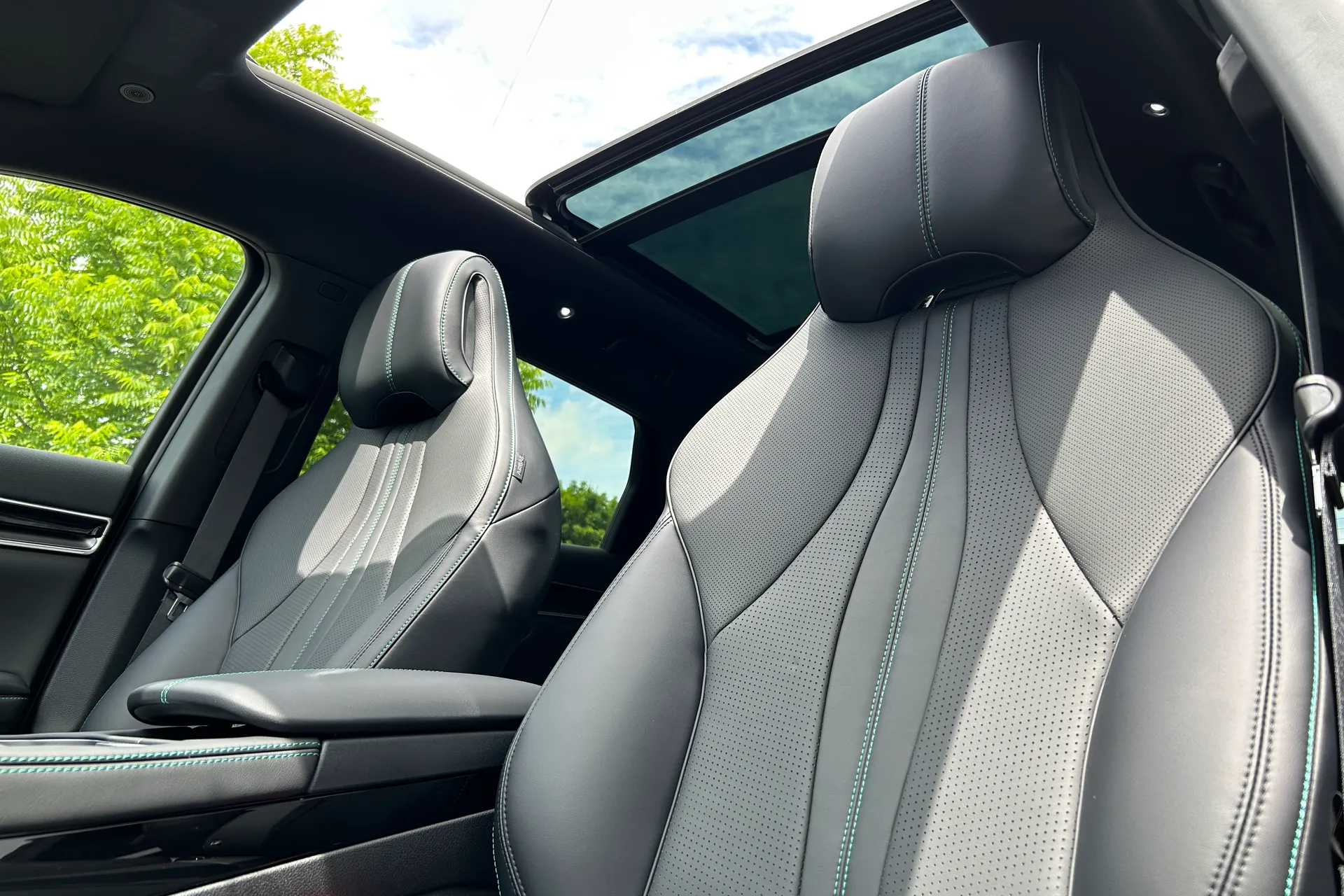 BYD SEAL U thumbnail image number 4