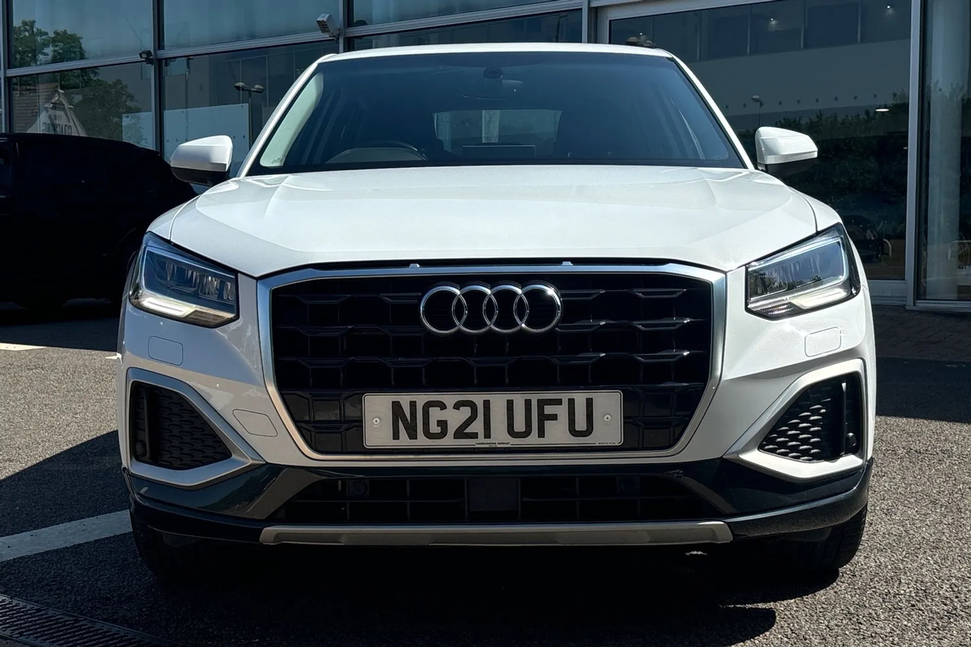 Audi Q2 thumbnail image number 11