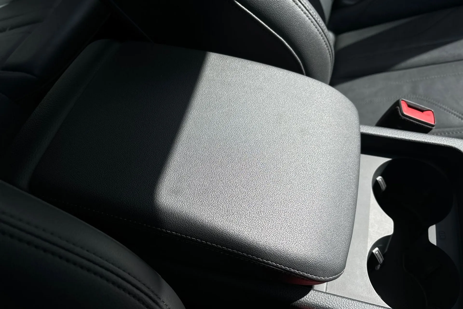Audi Q5 thumbnail image number 41