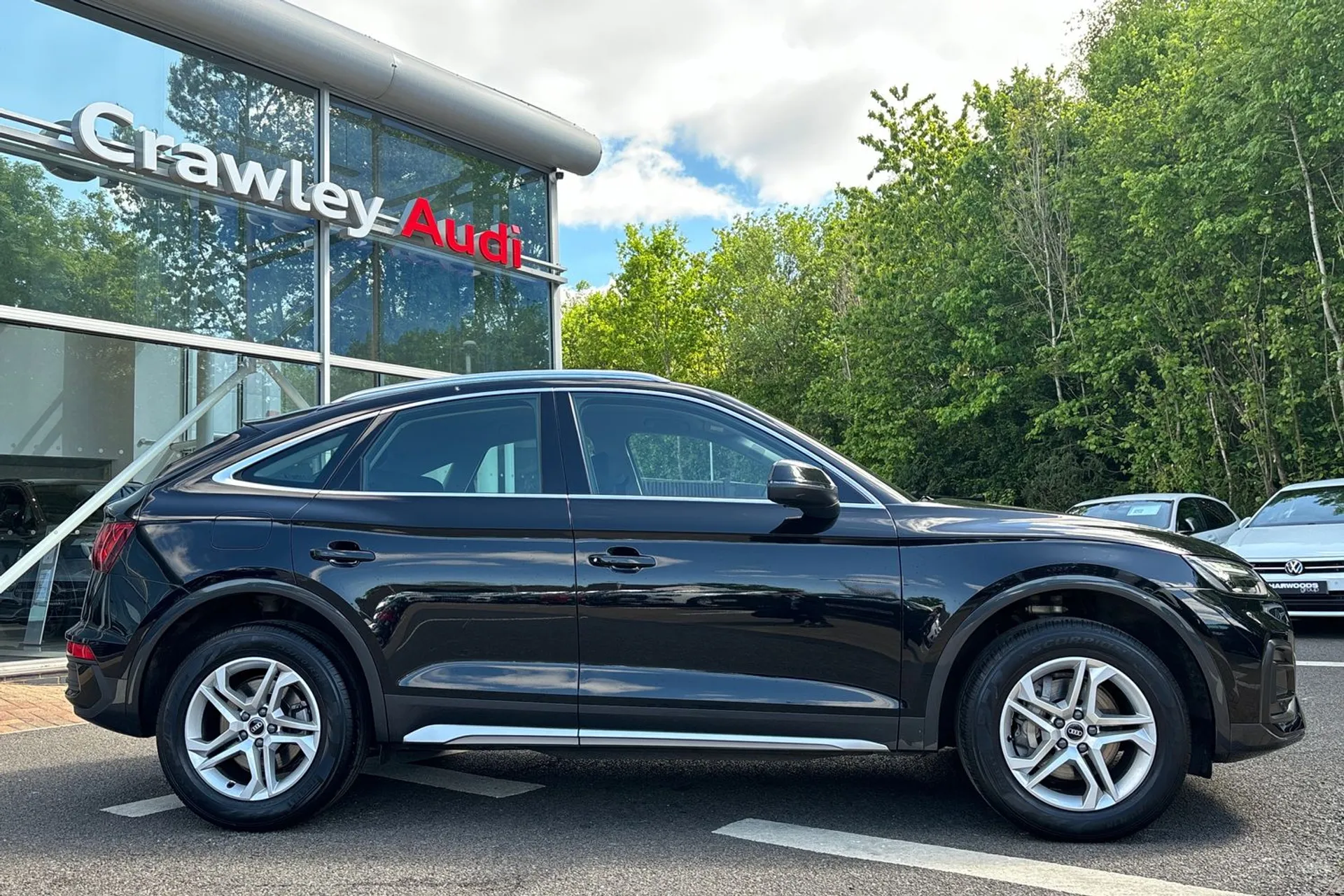 Audi Q5 thumbnail image number 2