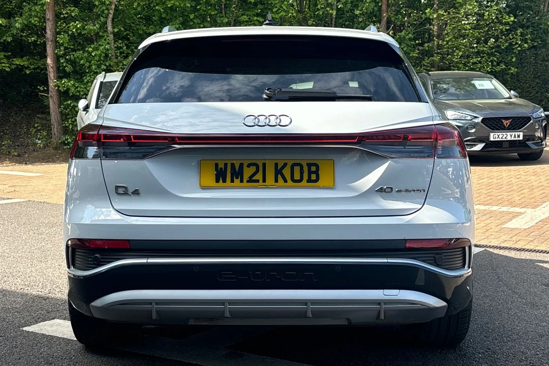 Audi Q4 thumbnail image number 7