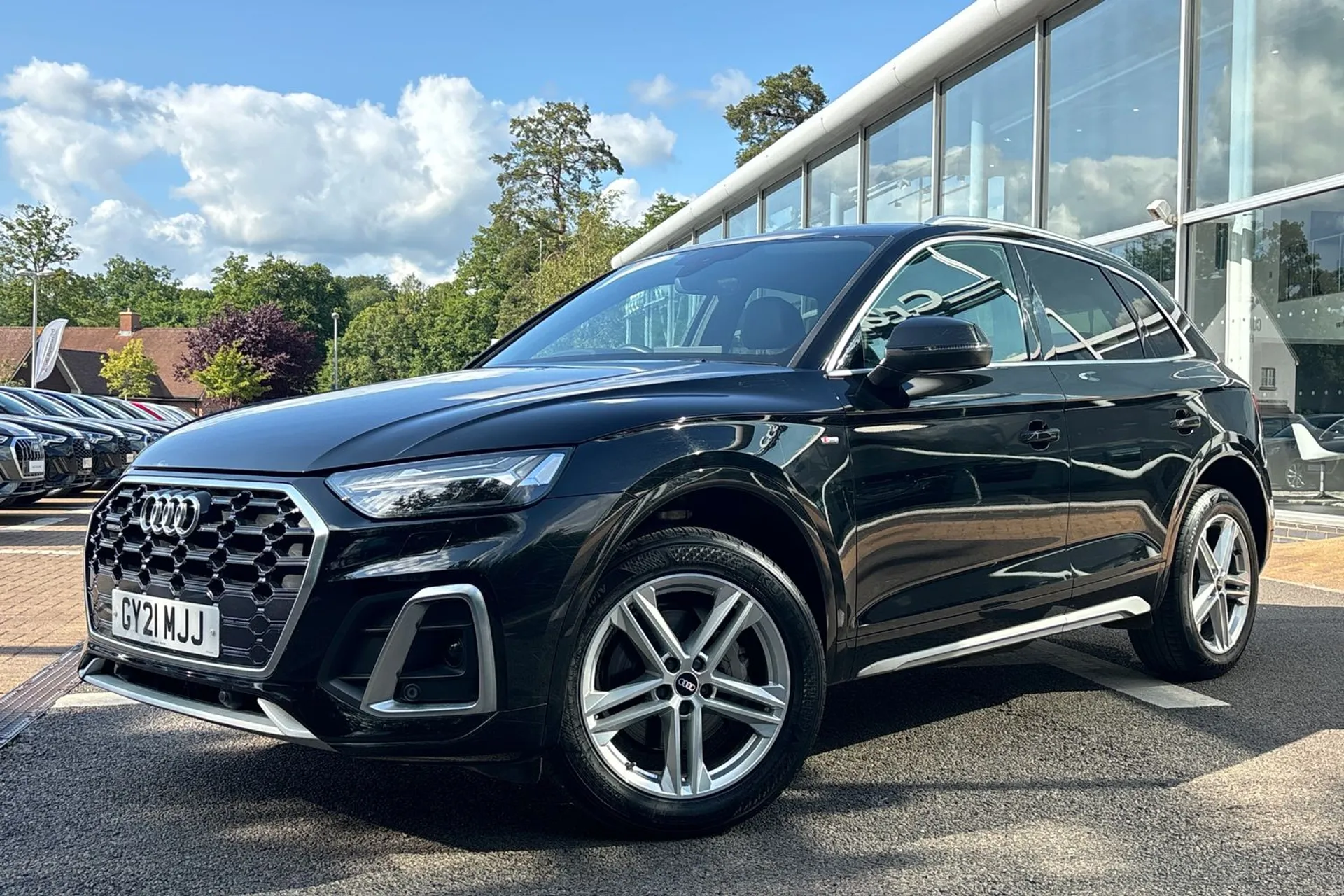 Audi Q5 thumbnail image number 11
