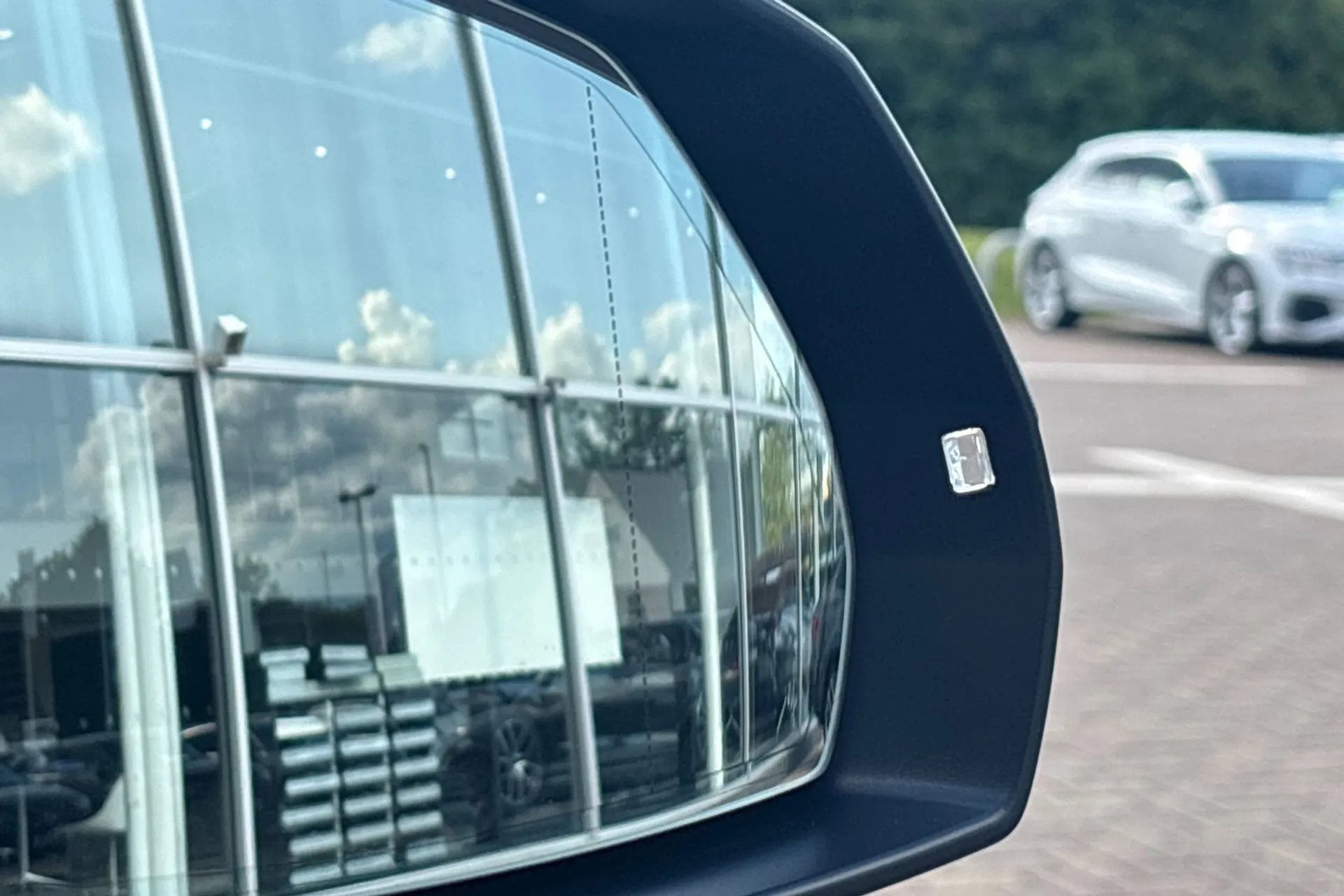 Audi Q5 thumbnail image number 48