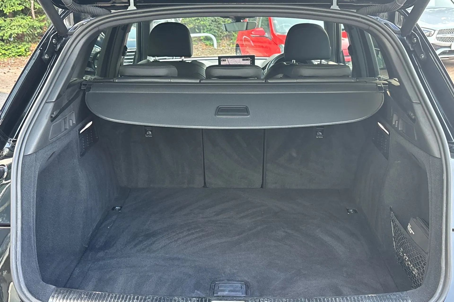 Audi Q5 thumbnail image number 19