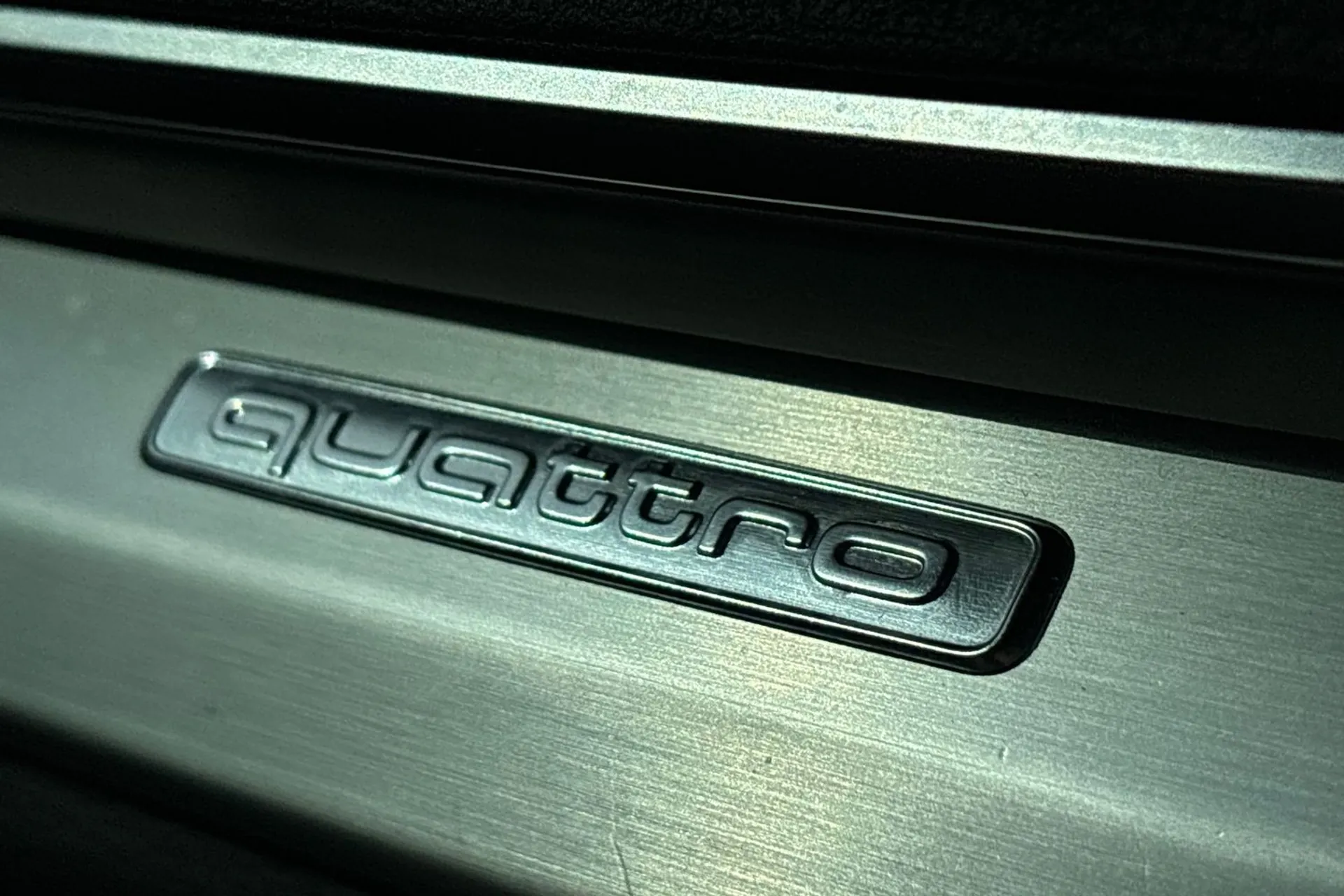 Audi Q5 thumbnail image number 45