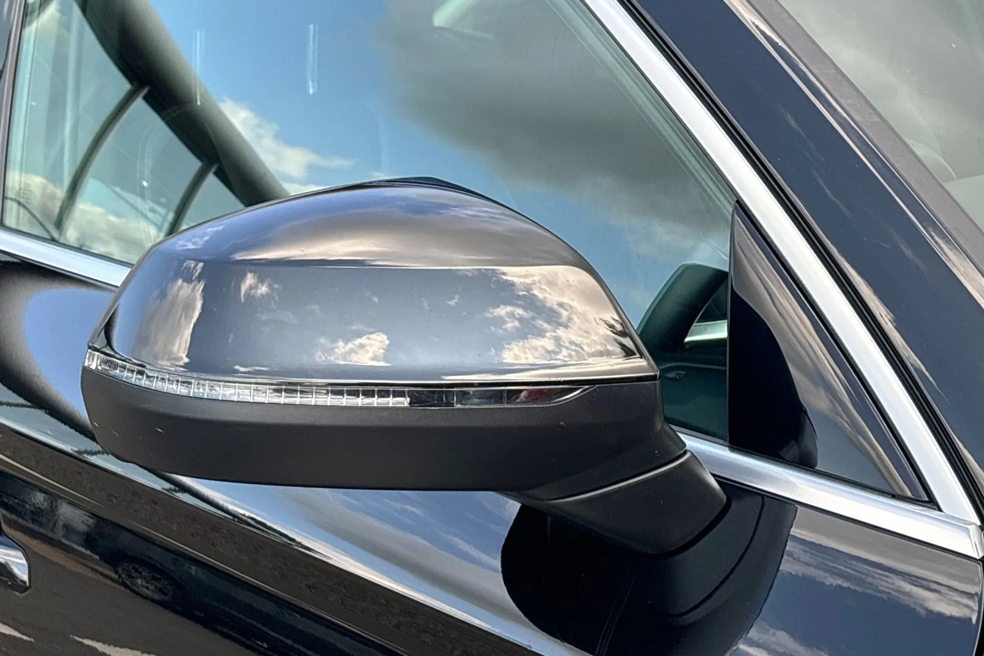 Audi Q5 thumbnail image number 51