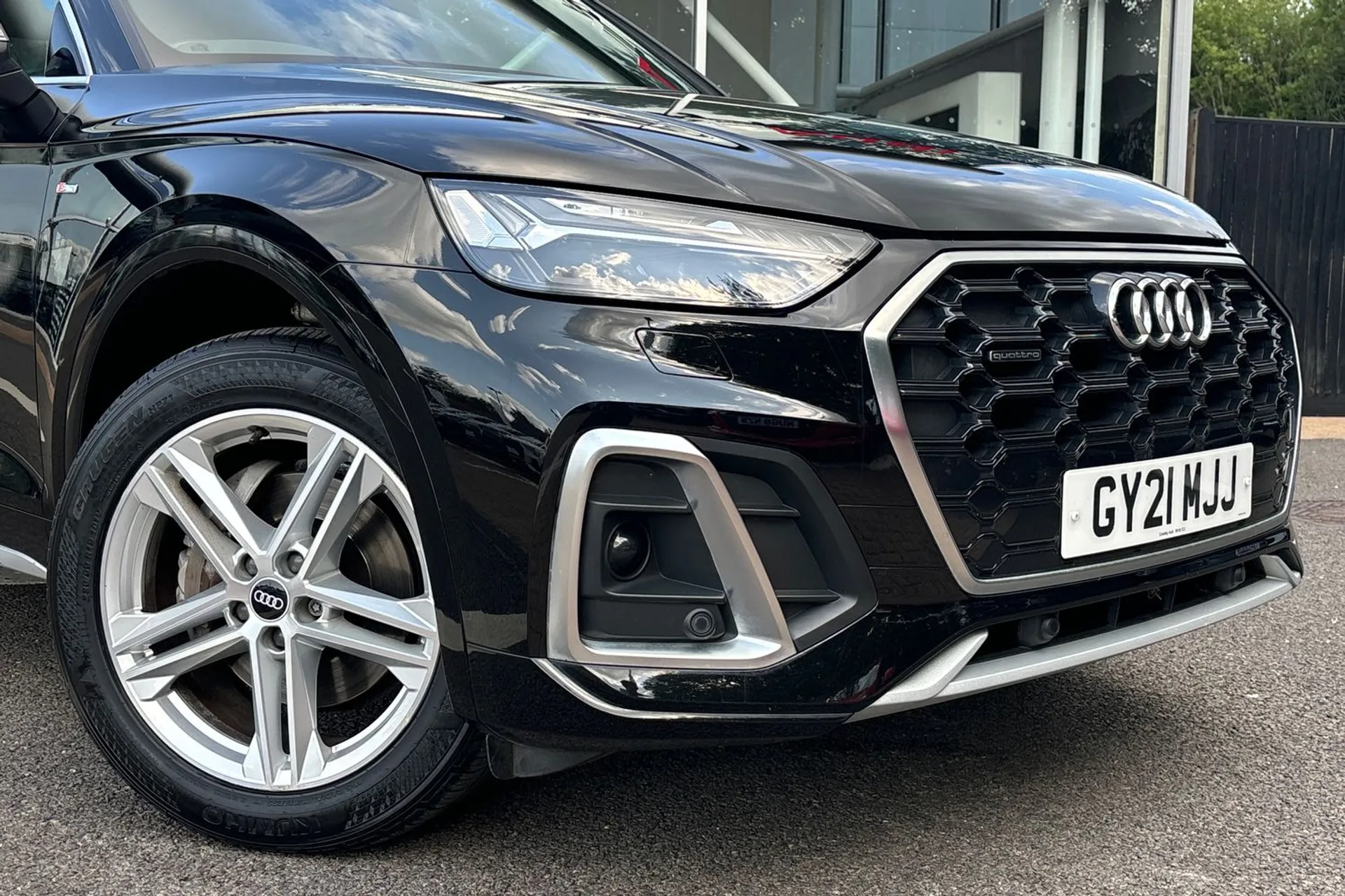 Audi Q5 thumbnail image number 6
