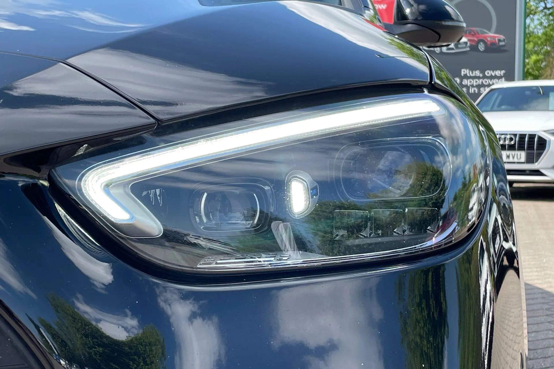 MERCEDES-BENZ C CLASS thumbnail image number 52