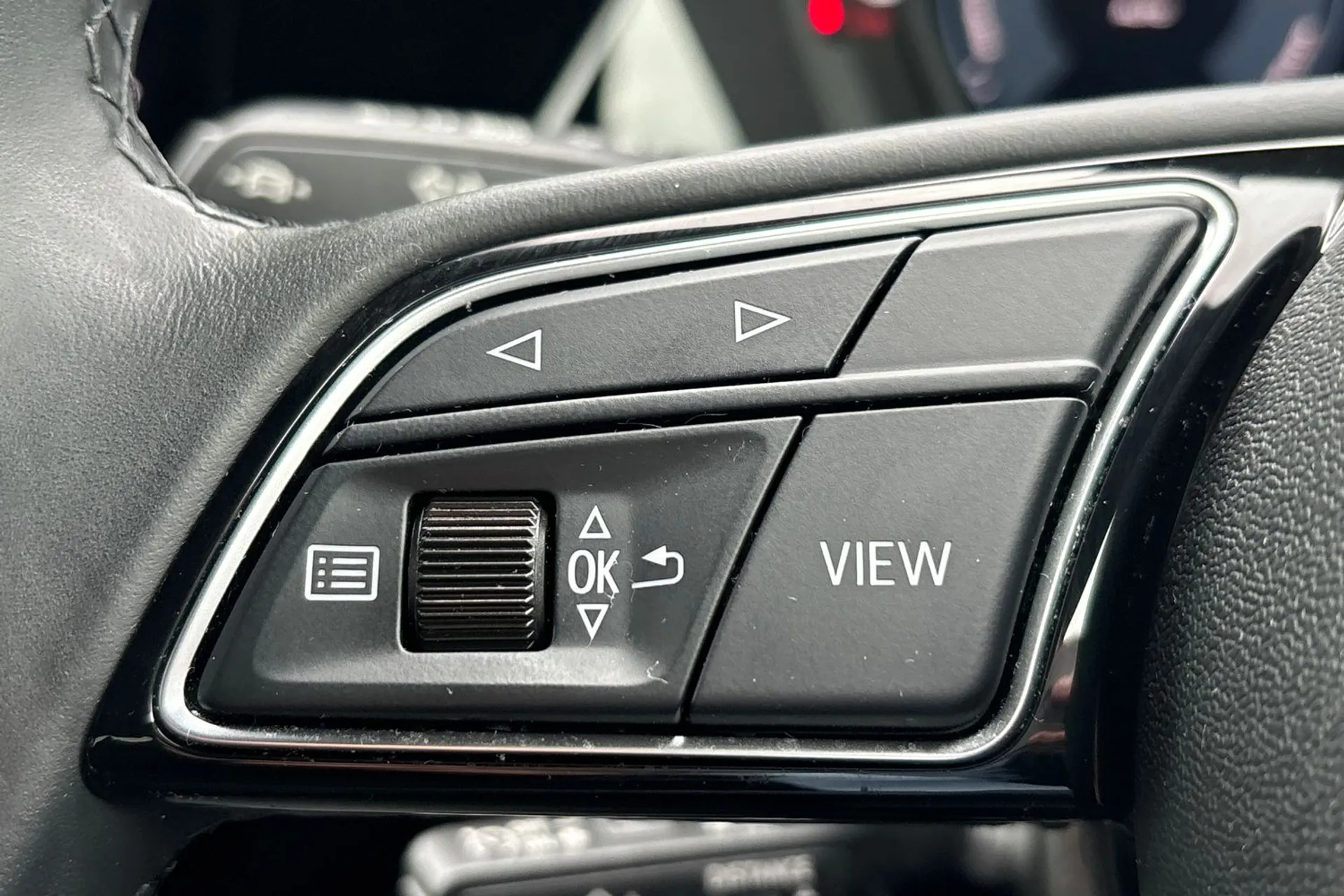 Audi A3 thumbnail image number 36