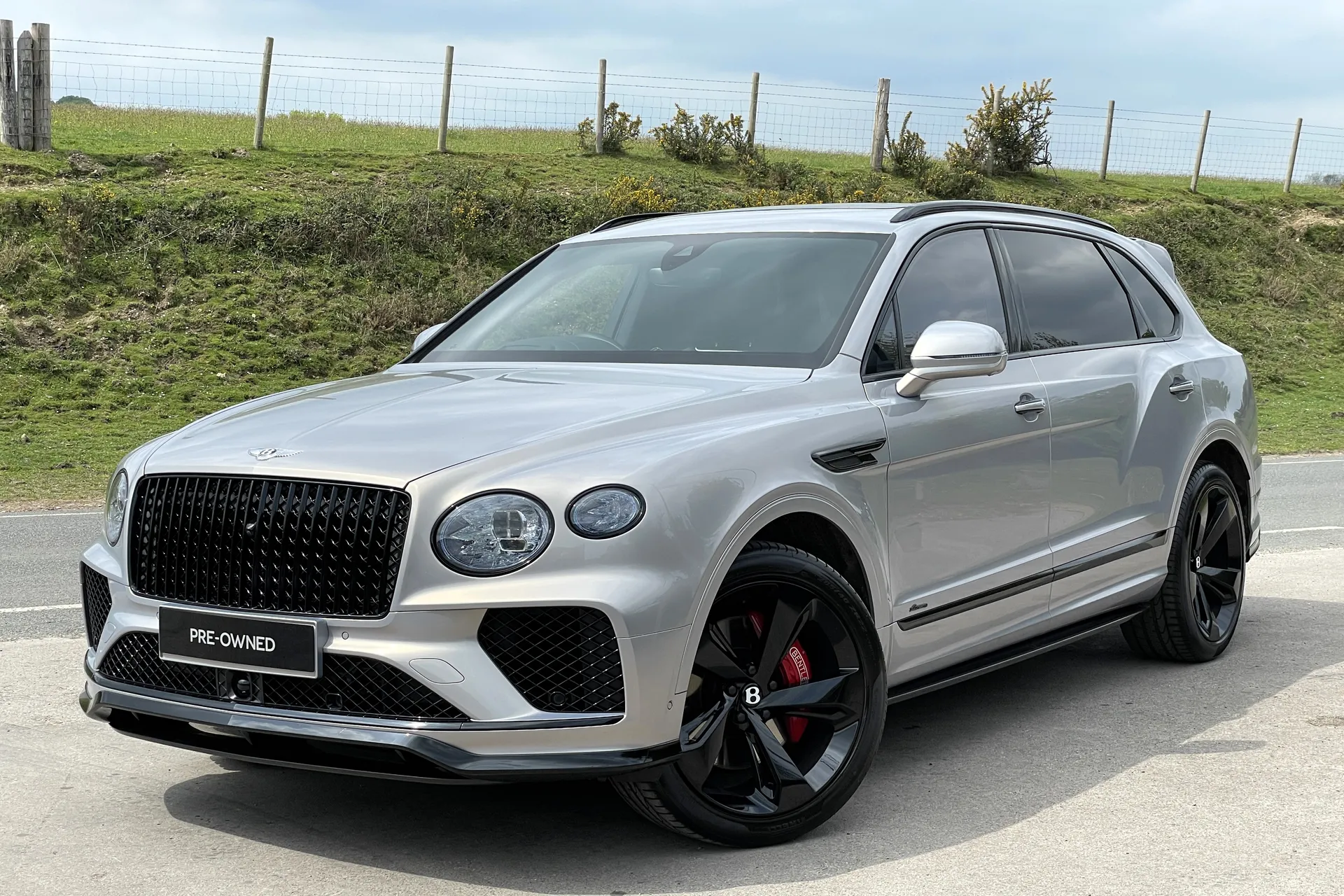 Bentley BENTAYGA thumbnail image number 9