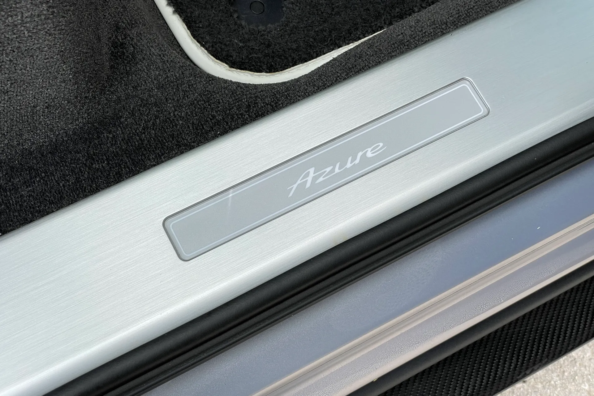 Bentley BENTAYGA thumbnail image number 27