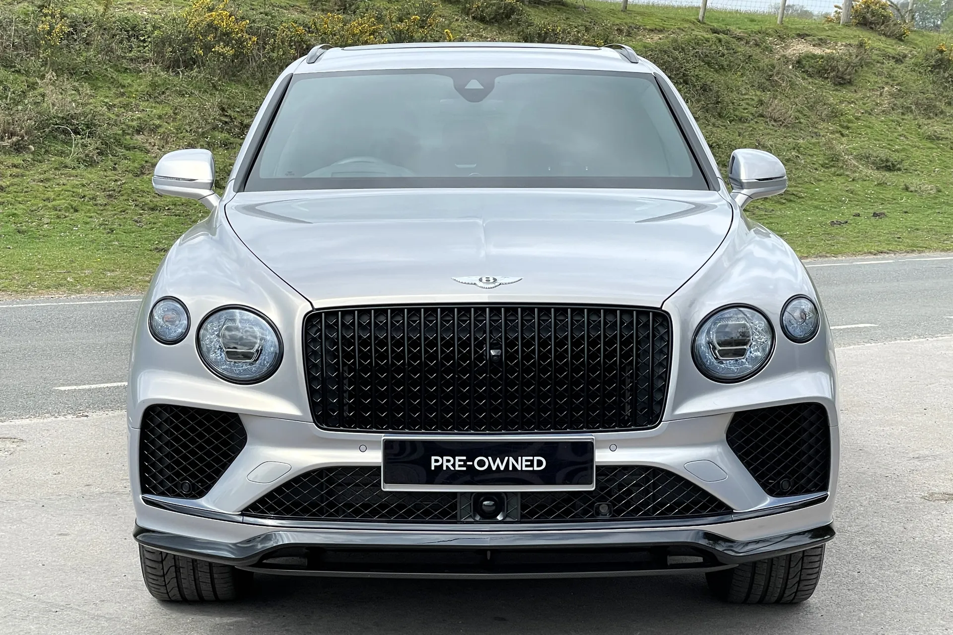 Bentley BENTAYGA thumbnail image number 57