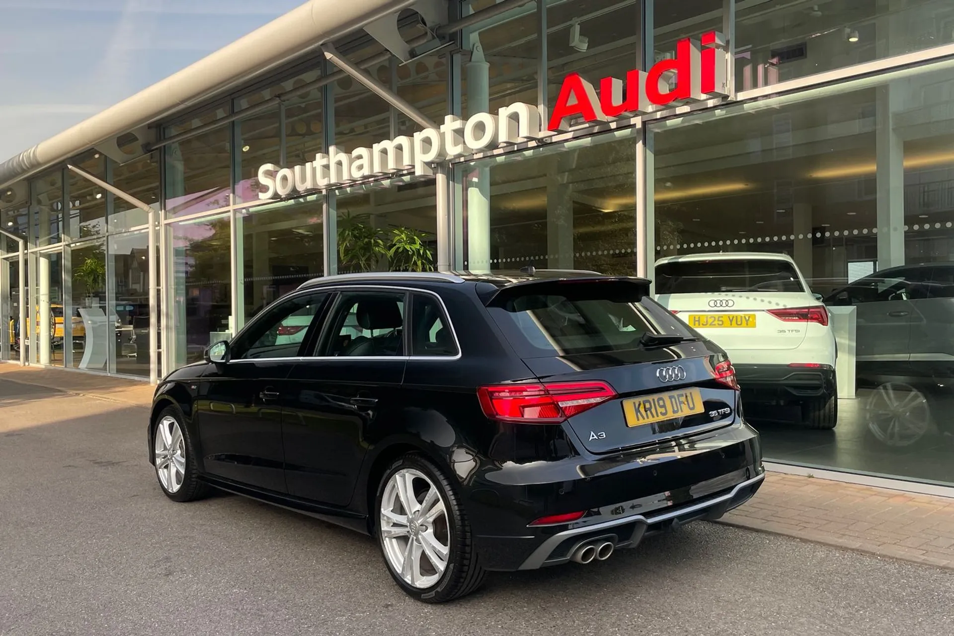 Audi A3 thumbnail image number 7