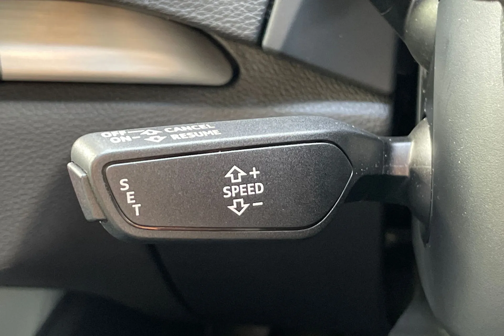 Audi A3 thumbnail image number 37