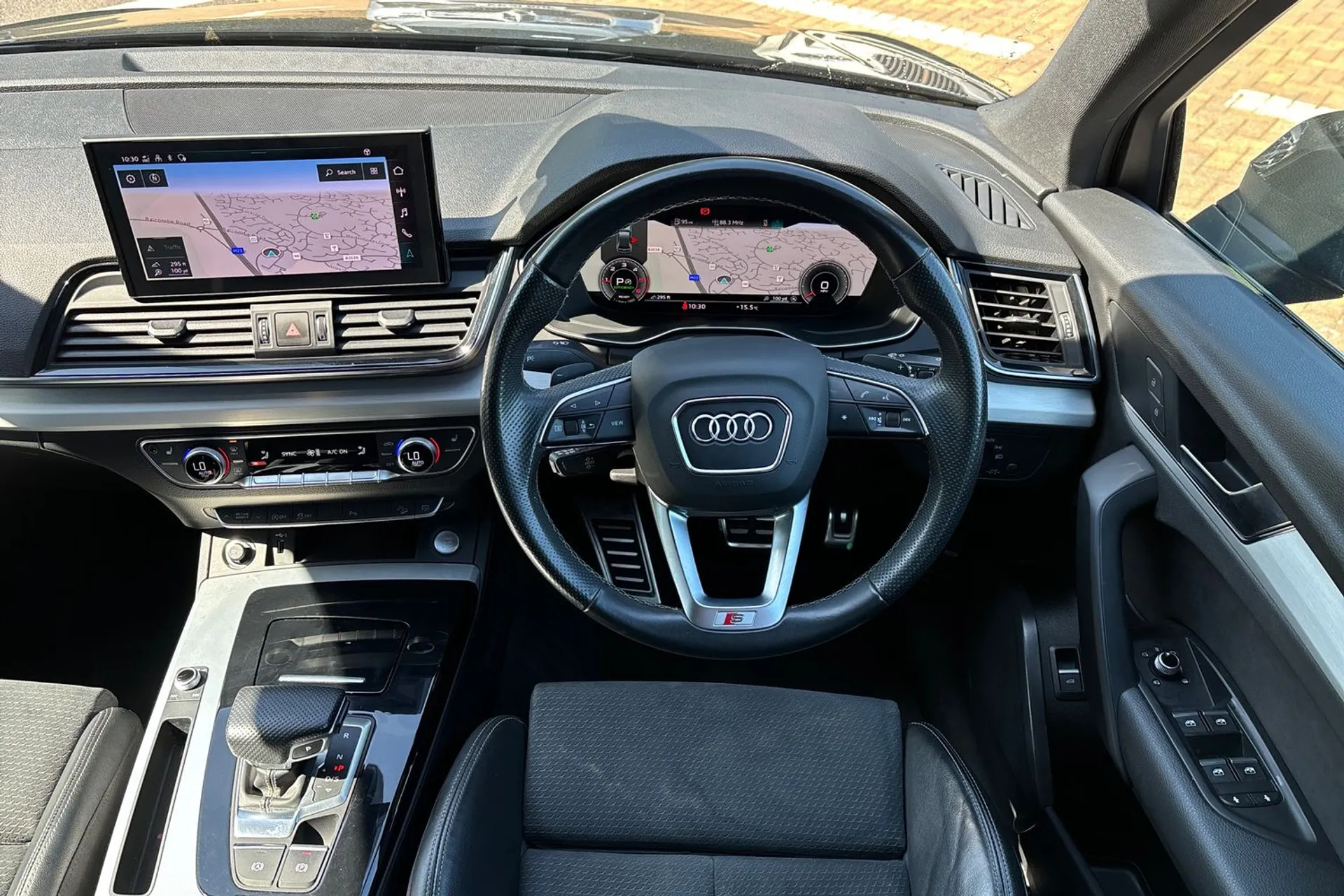 Audi Q5 thumbnail image number 35