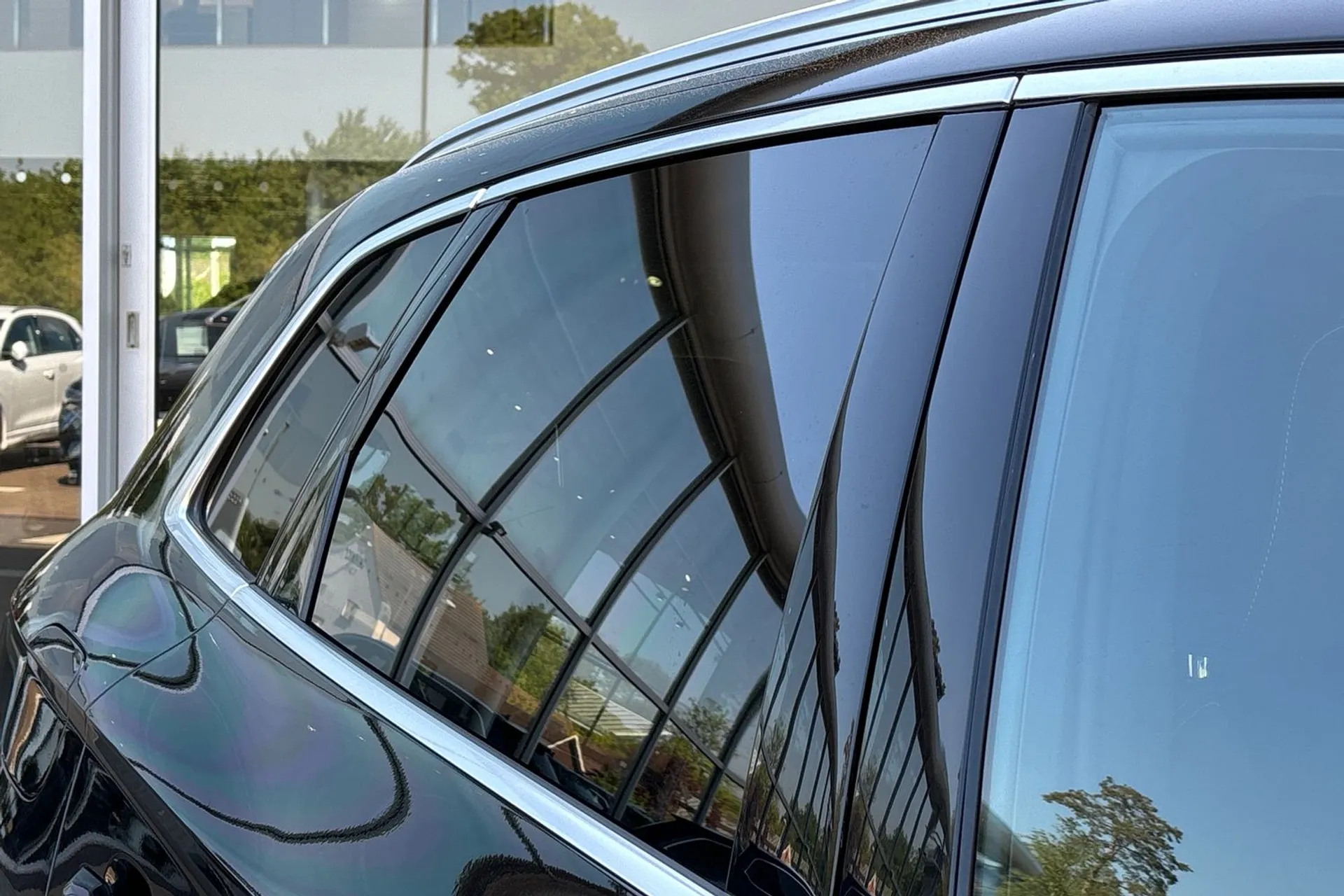 Audi Q5 thumbnail image number 14