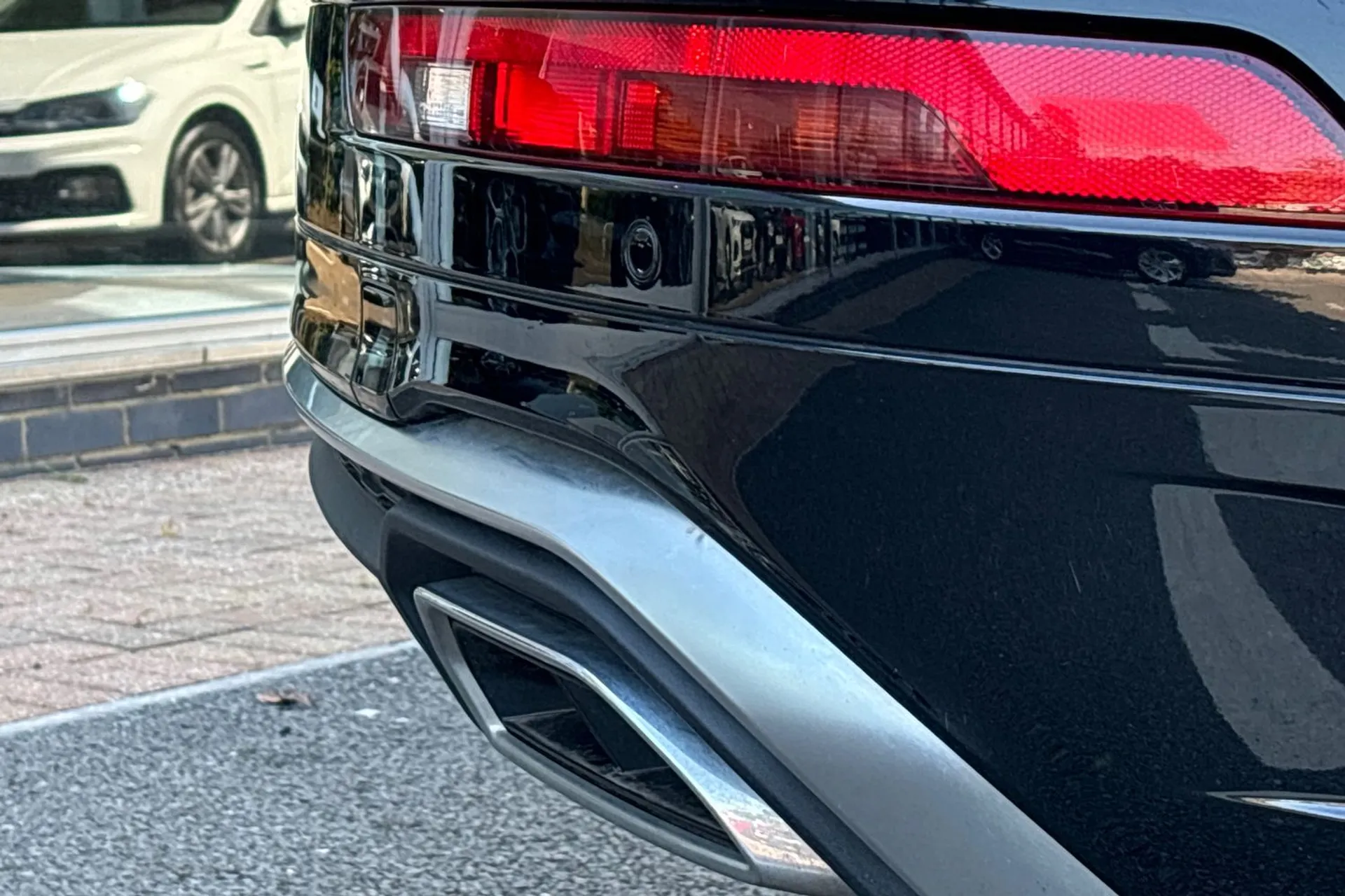 Audi Q5 thumbnail image number 17