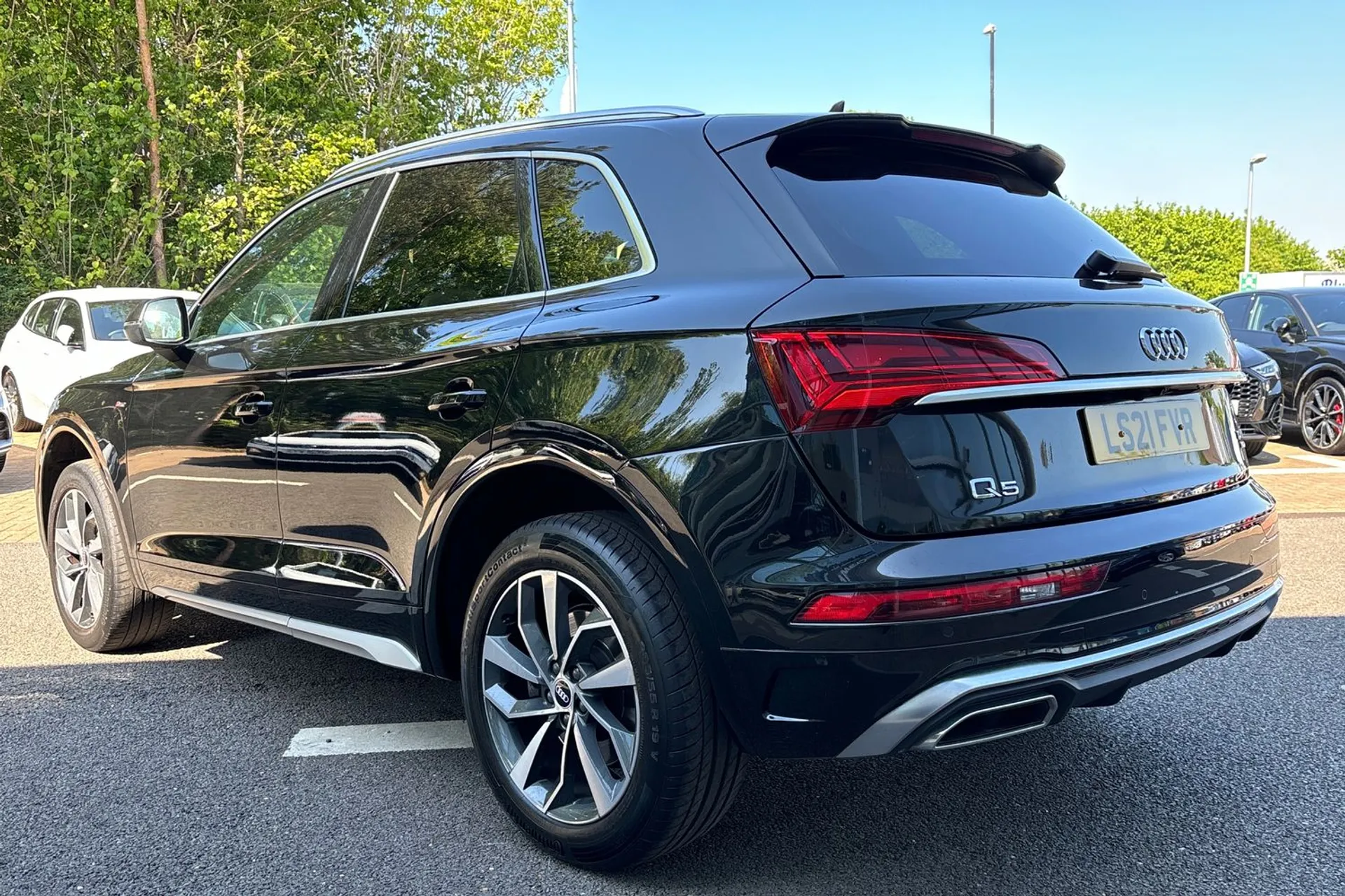 Audi Q5 thumbnail image number 9