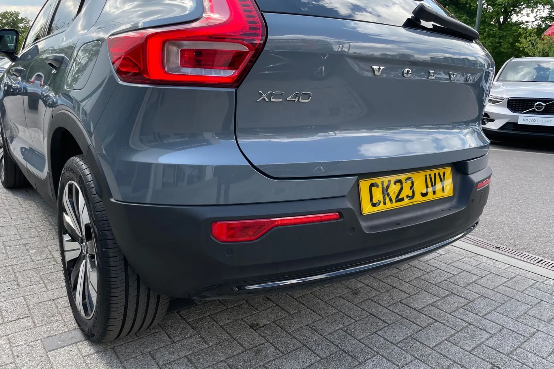 Volvo XC40 thumbnail image number 17