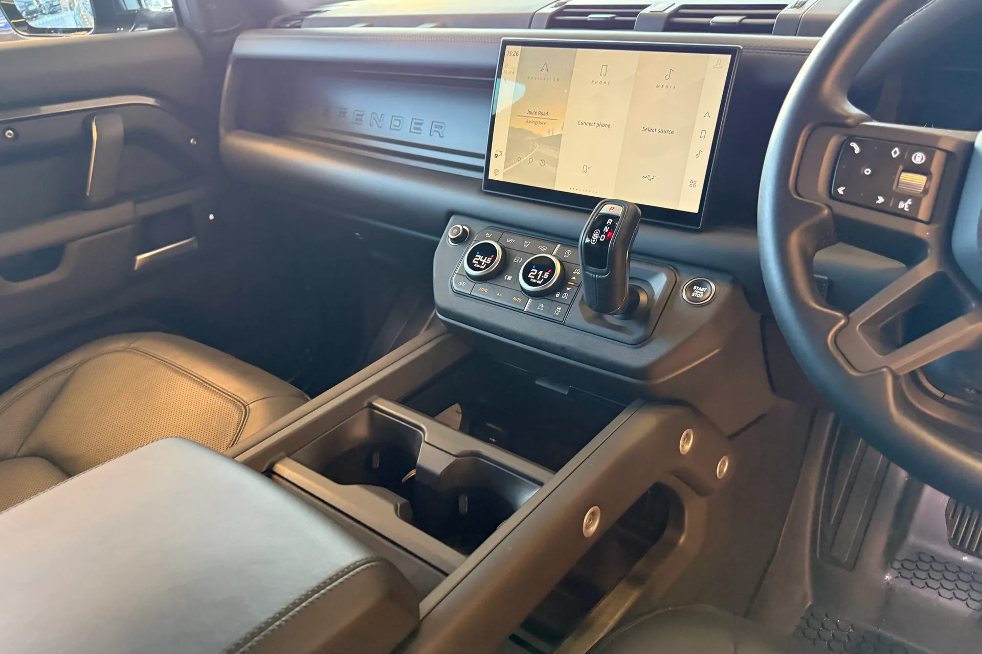 LAND ROVER DEFENDER thumbnail image number 18