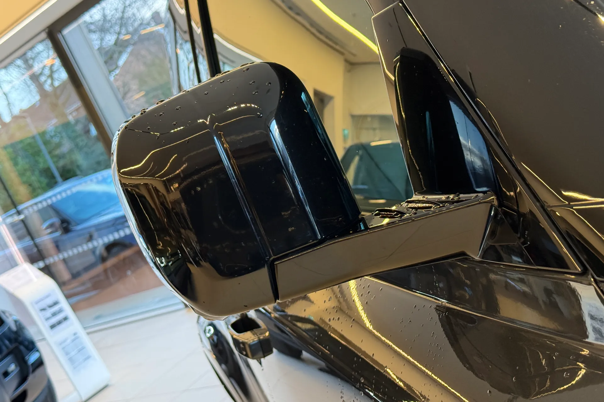 LAND ROVER DEFENDER thumbnail image number 43