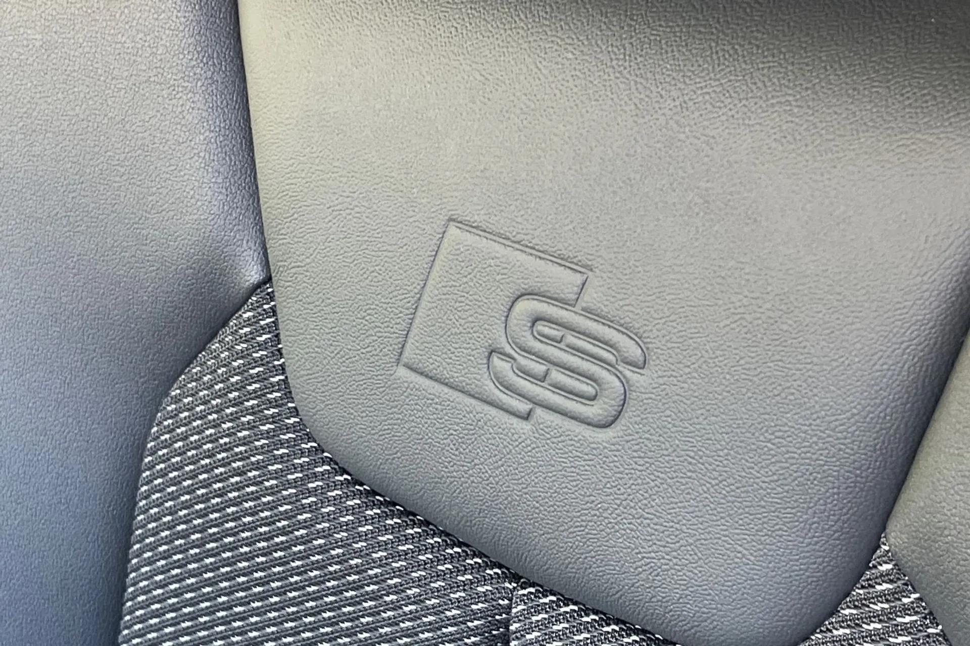 Audi A1 thumbnail image number 29