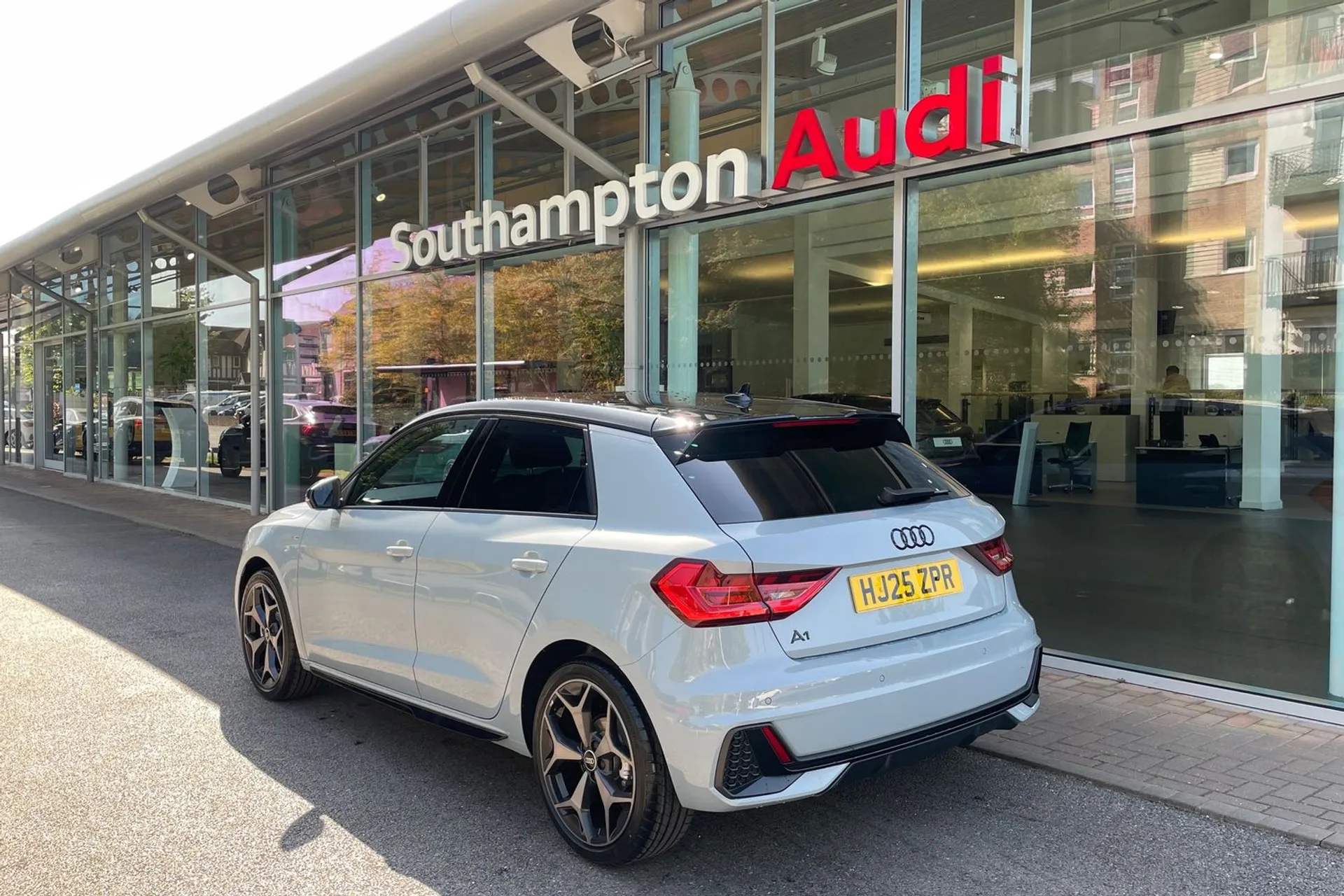 Audi A1 thumbnail image number 9