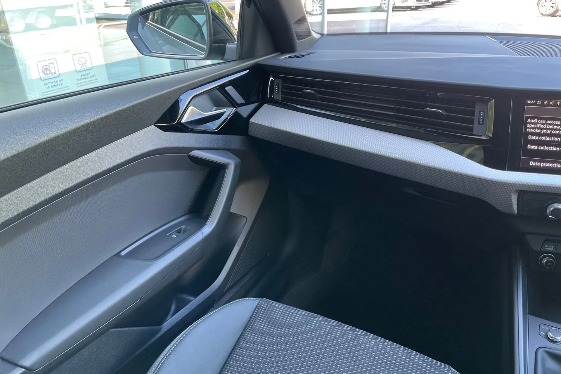 Audi A1 thumbnail image number 32