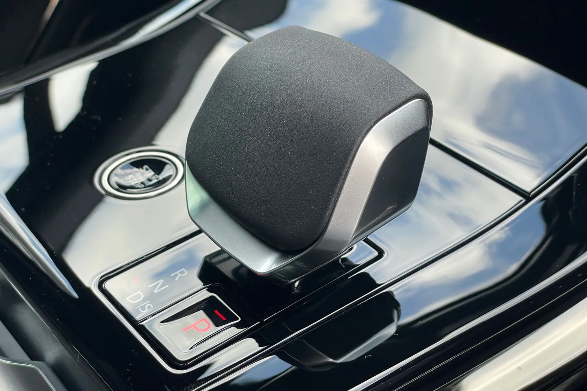 LAND ROVER RANGE ROVER SPORT thumbnail image number 20