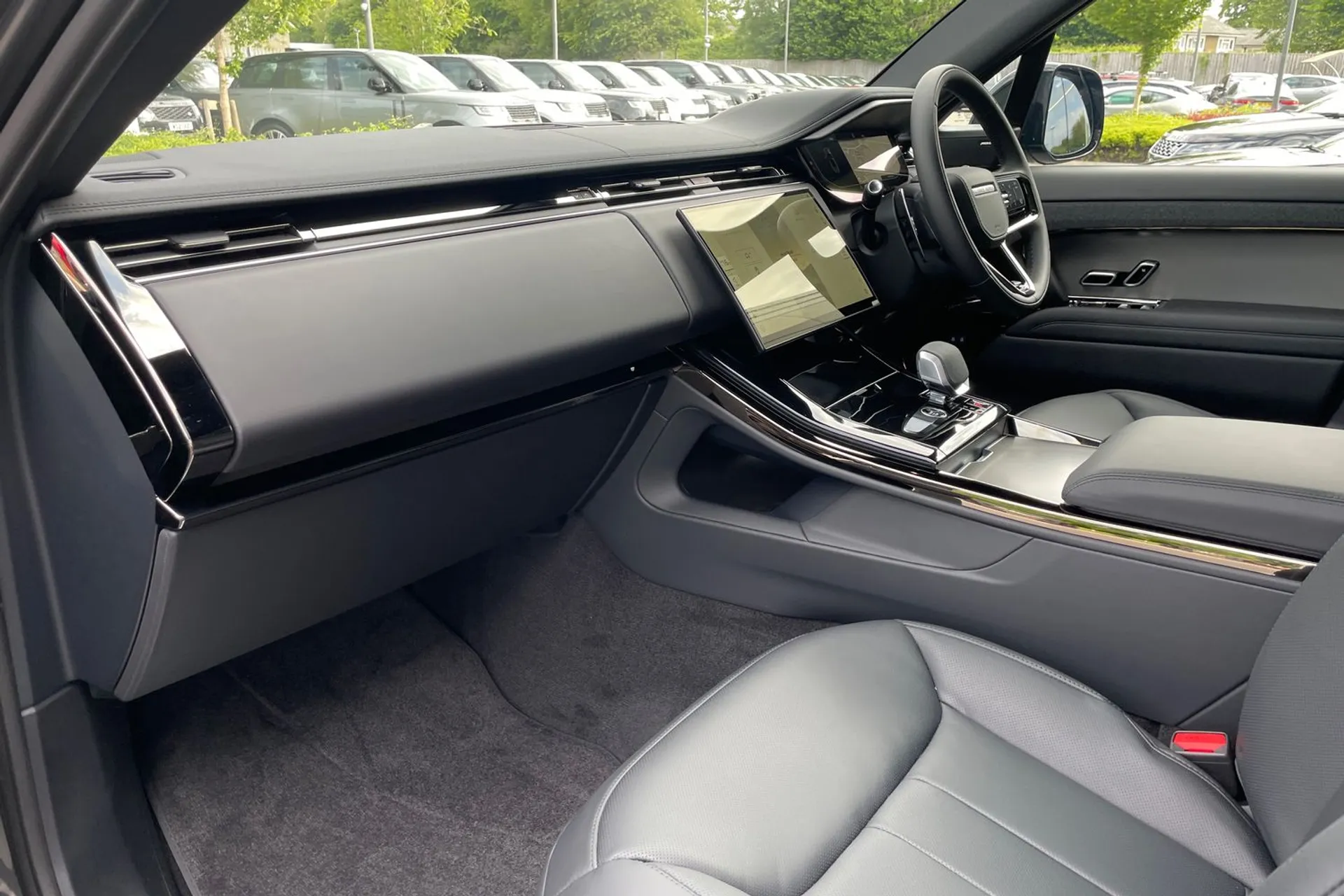 LAND ROVER RANGE ROVER SPORT thumbnail image number 52