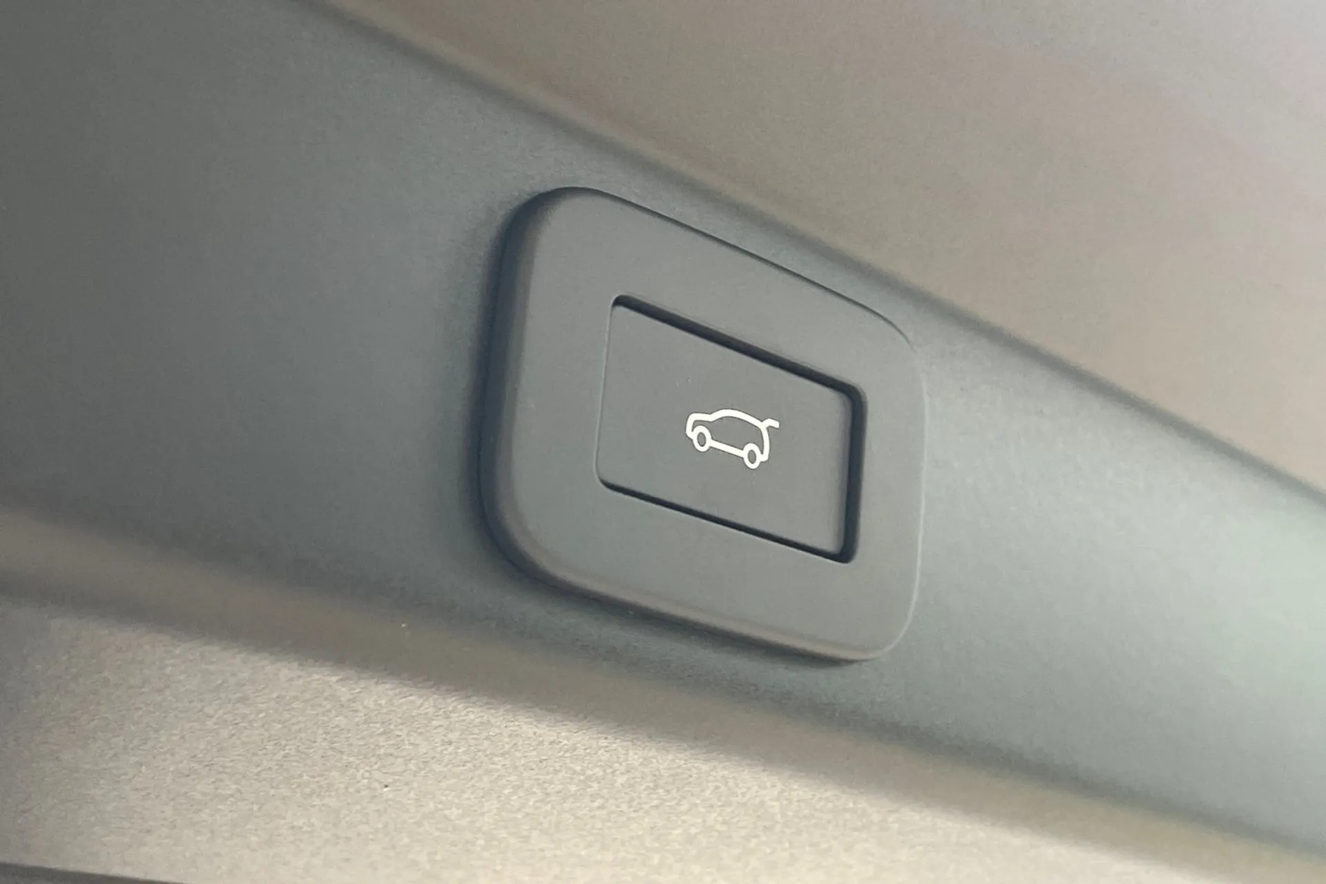 LAND ROVER RANGE ROVER SPORT thumbnail image number 45