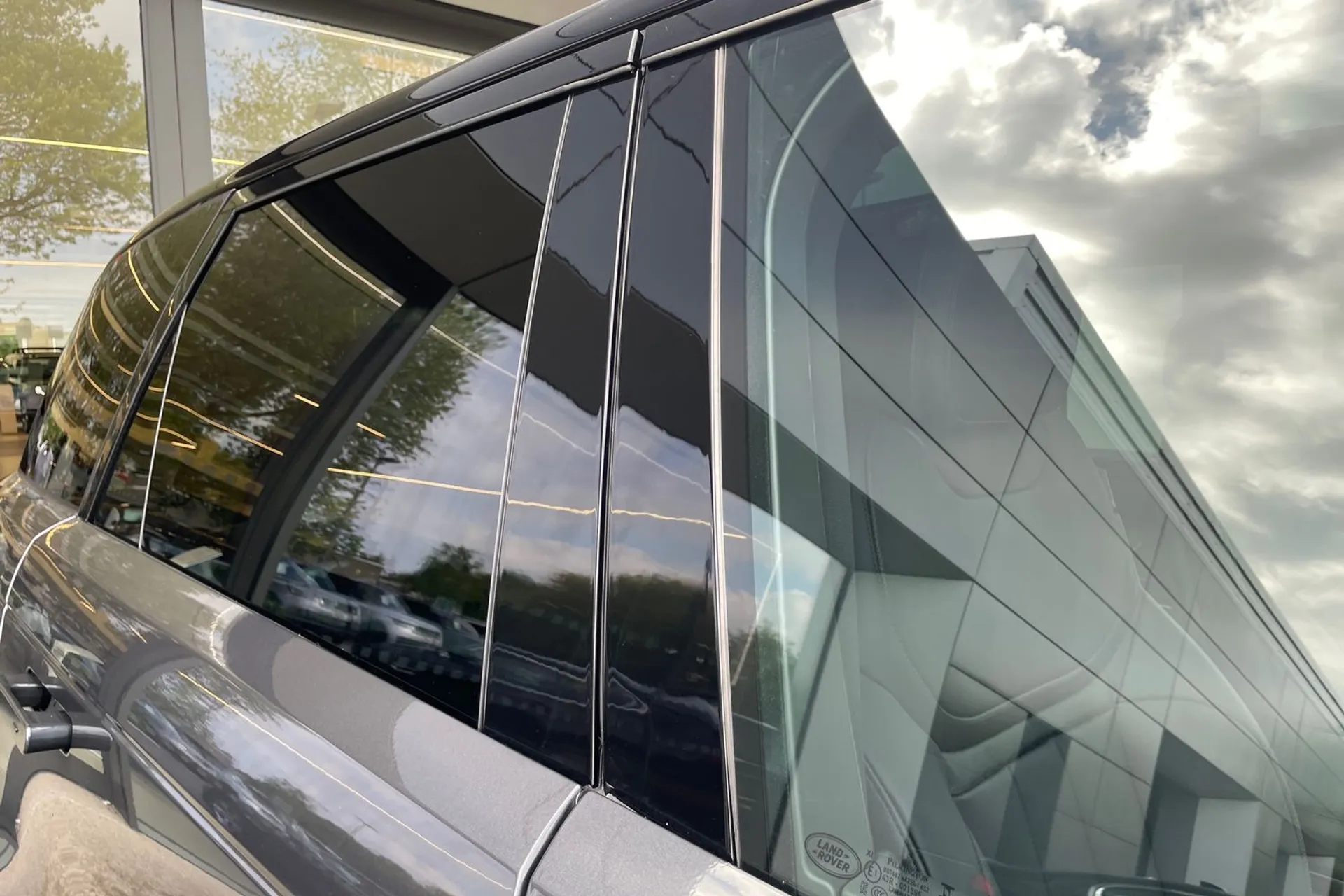 LAND ROVER RANGE ROVER SPORT thumbnail image number 26